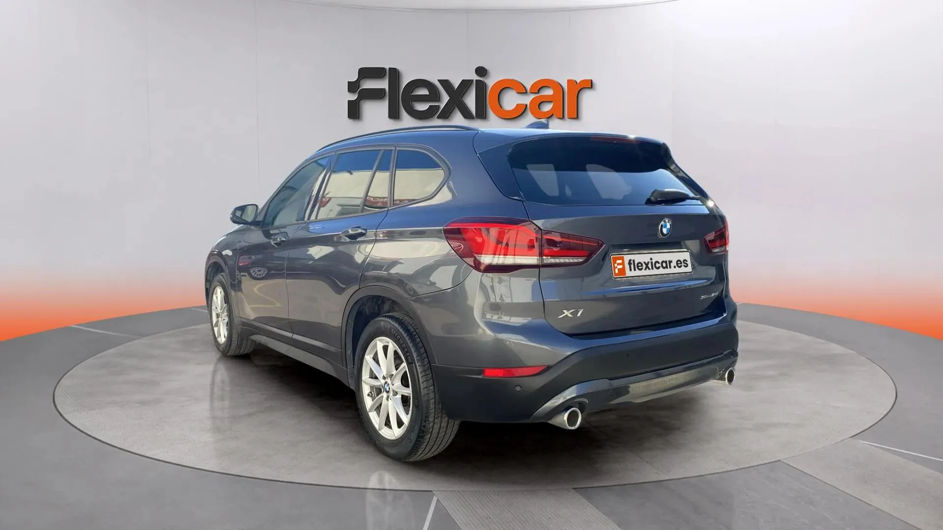 BMW X1 sDrive18d - foto 5