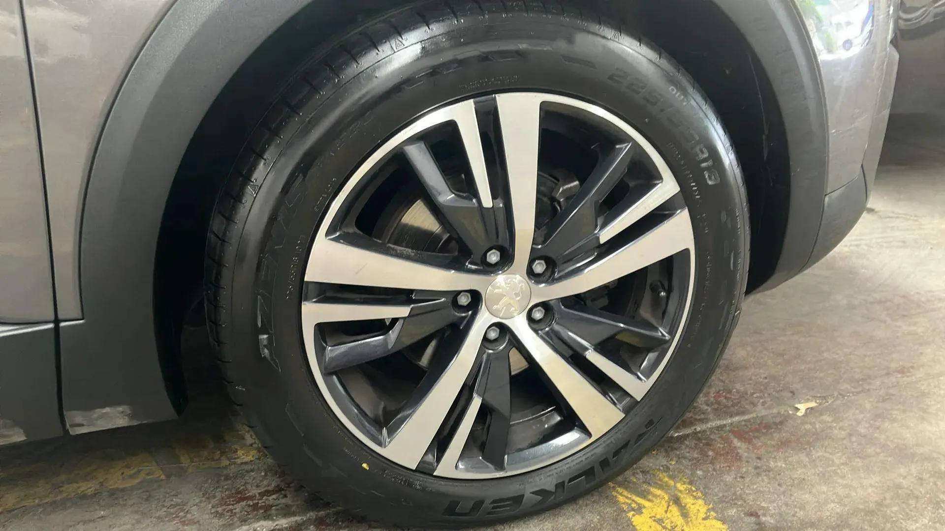 Peugeot 5008 Allure 1.6L BlueHDi - foto 20