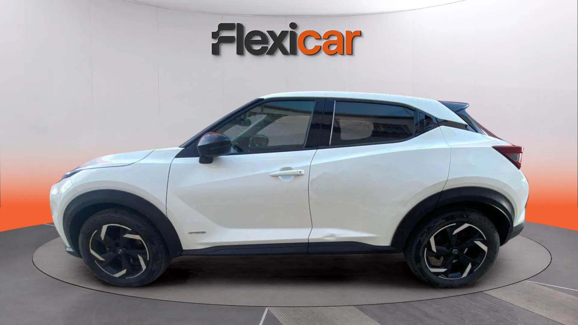 Nissan Juke 1.6 Hybrid N-Connecta - foto 2