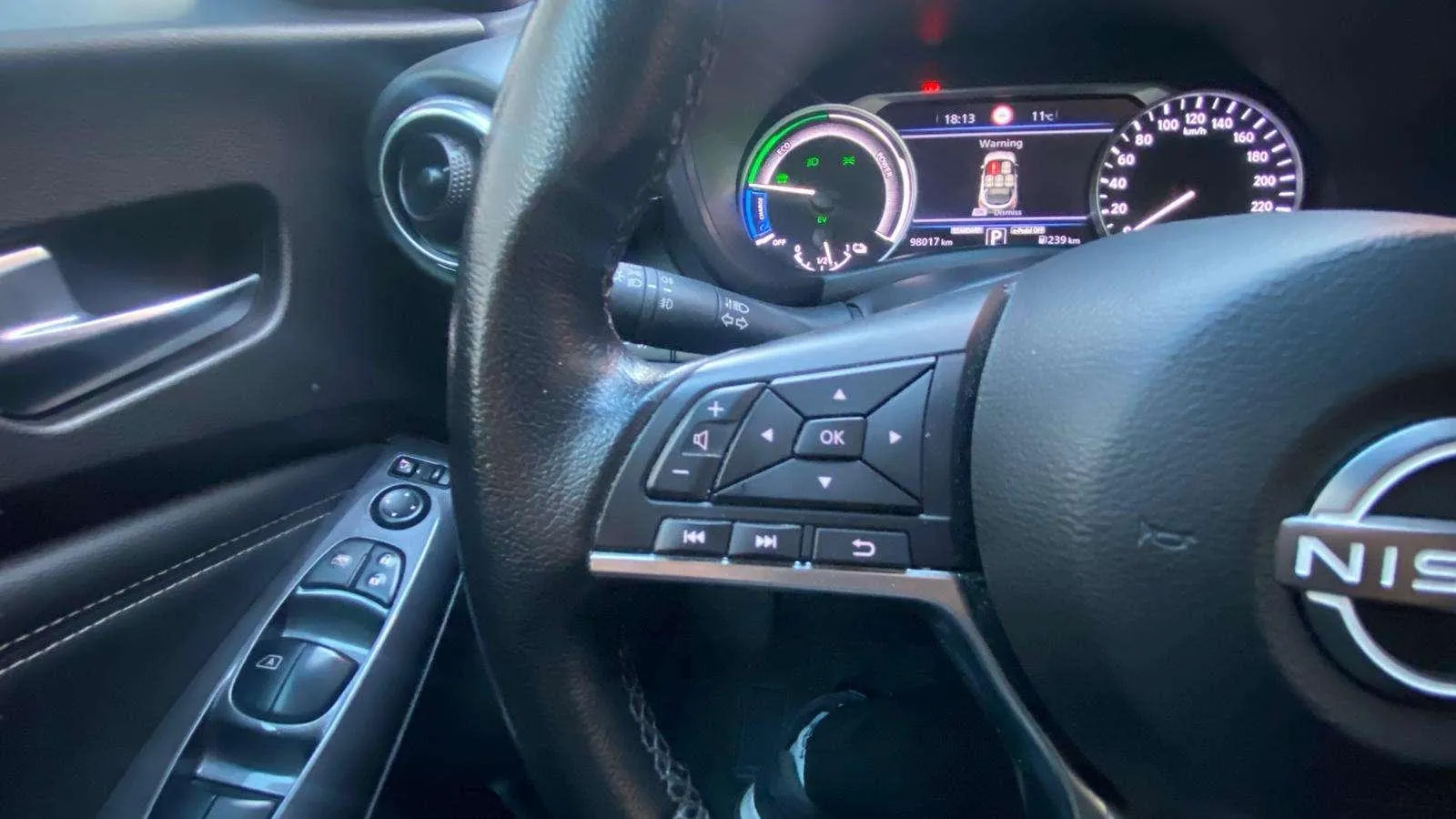 Nissan Juke 1.6 Hybrid N-Connecta - foto 10