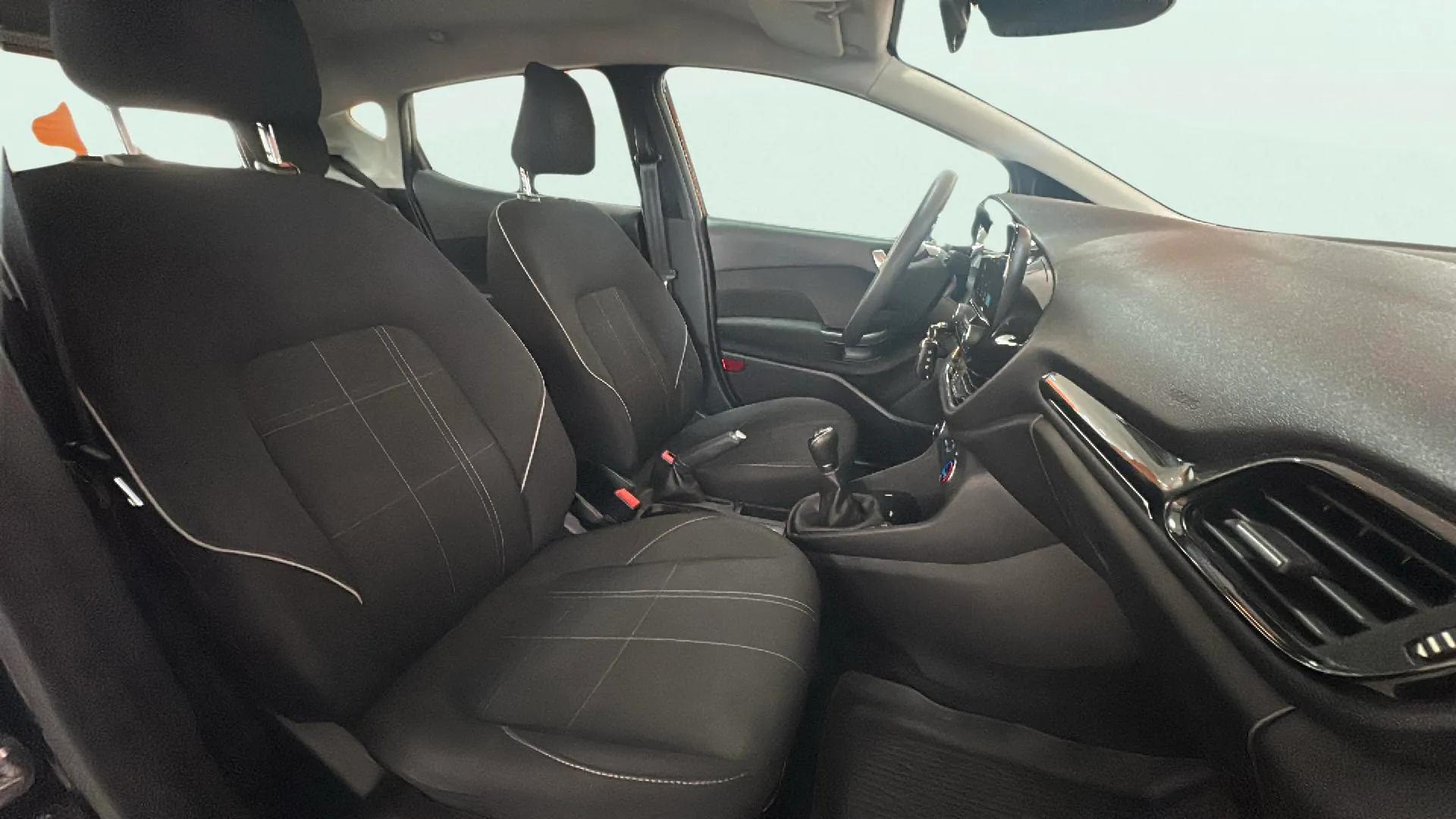 Ford Fiesta 1.0 EcoBoost Vignale - foto 20