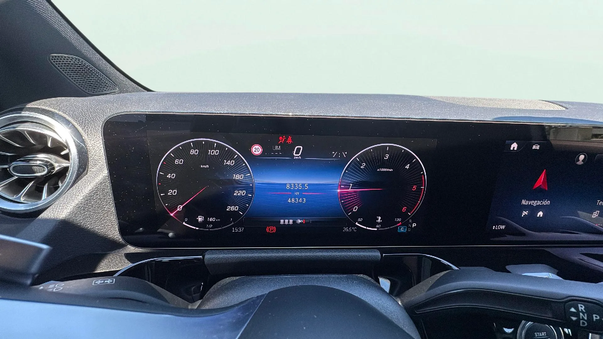 Mercedes-Benz GLA 200 D - foto 11