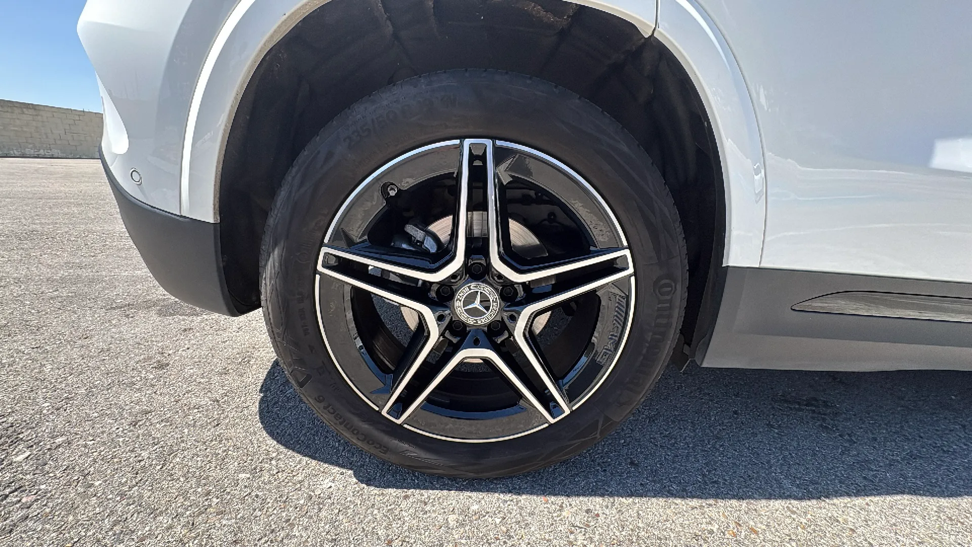 Mercedes-Benz GLA 200 D - foto 31