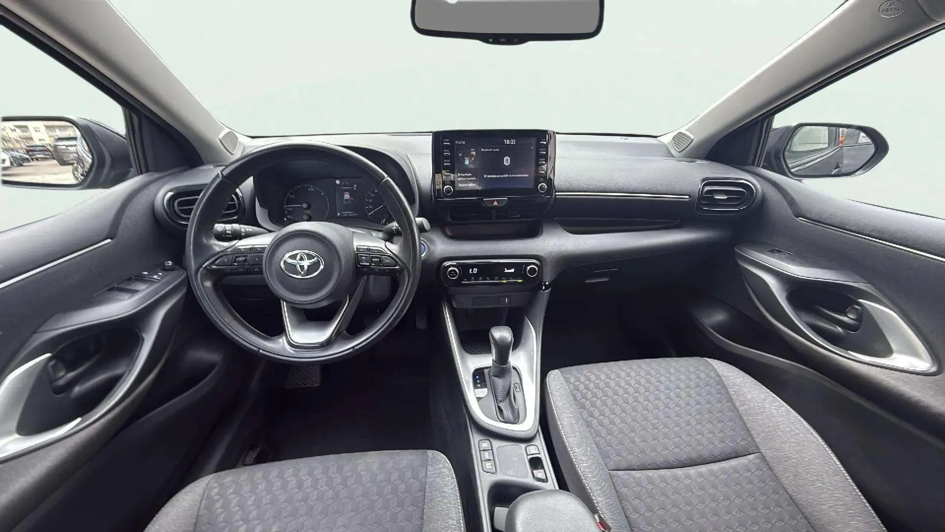 Toyota Yaris 1.5 120H Active Tech - foto 10