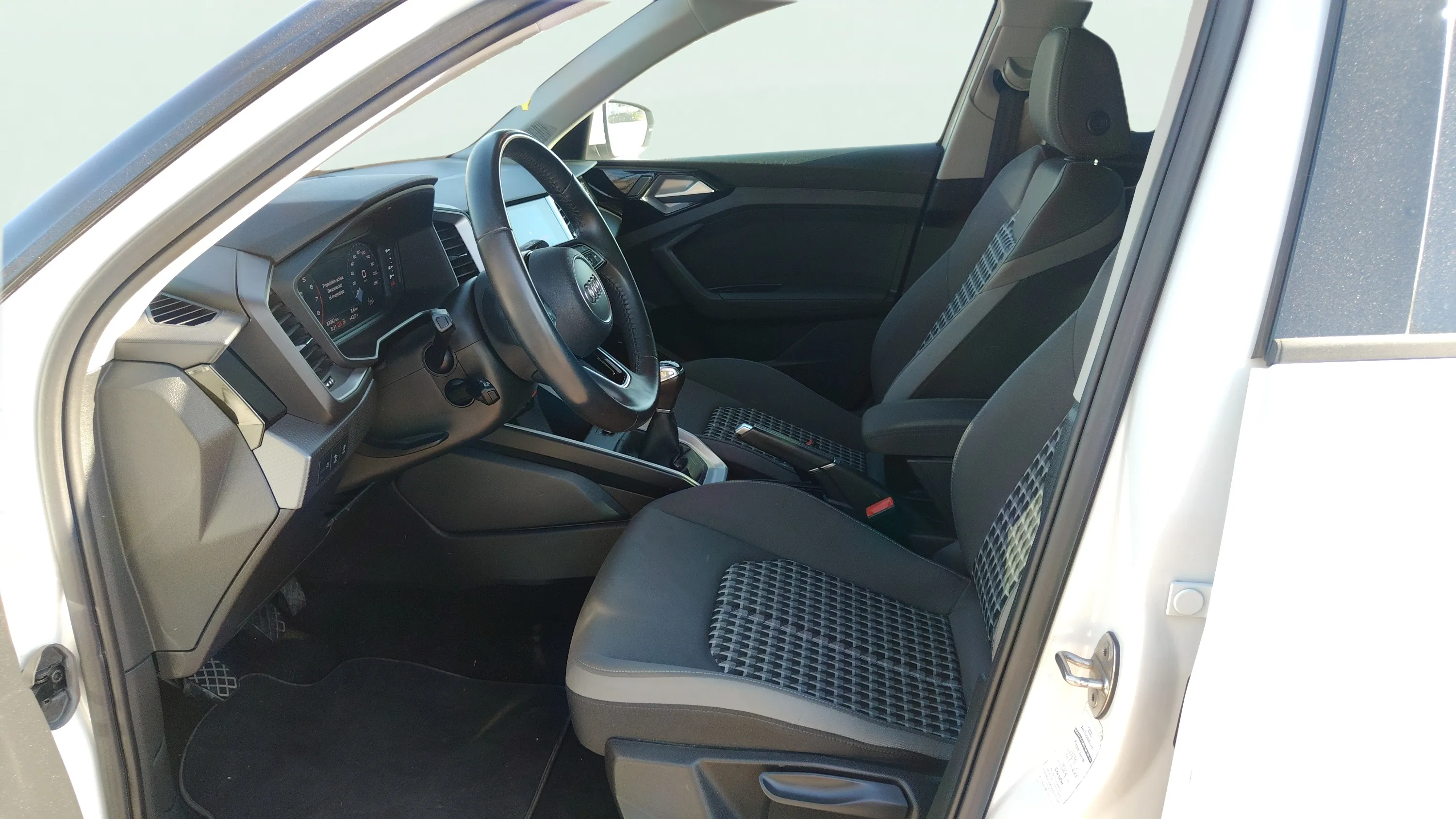 Audi A1 Sportback Advanced 30 TFSI - foto 13