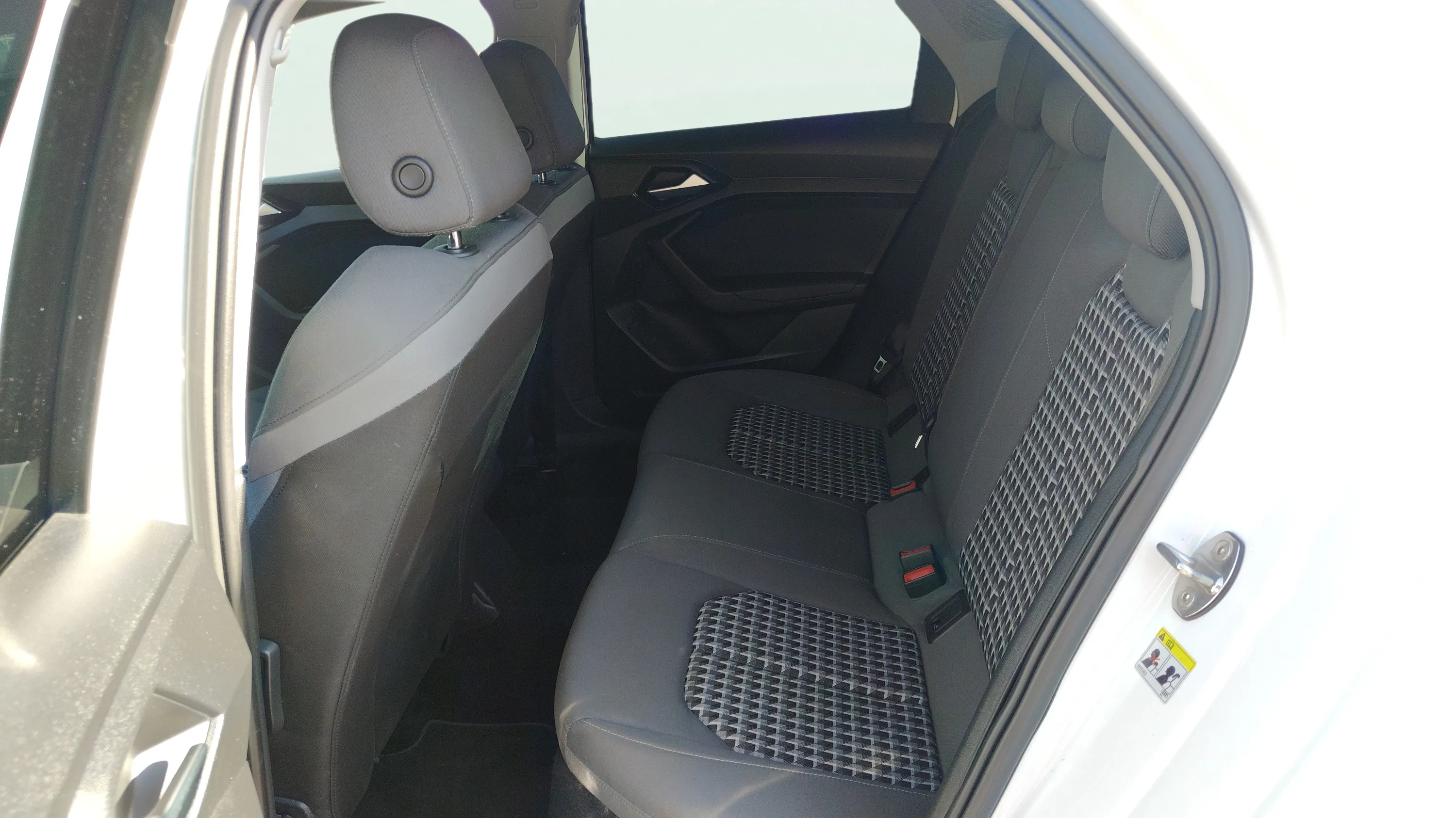 Audi A1 Sportback Advanced 30 TFSI - foto 14