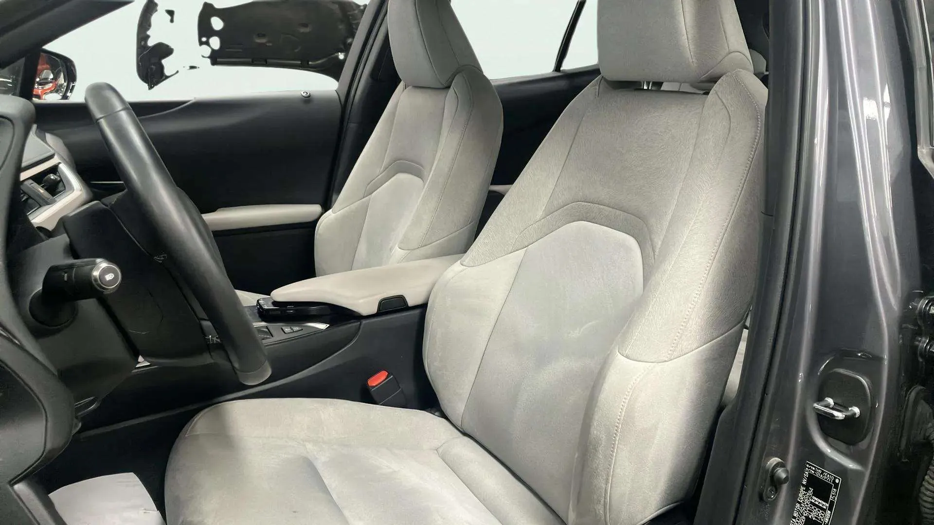Lexus UX 2.0 250h Premium - foto 9