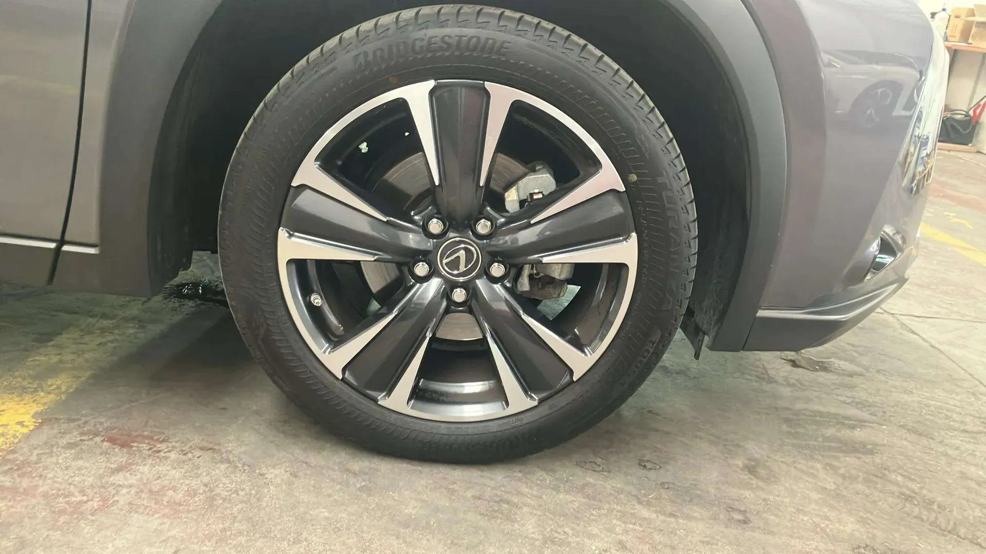 Lexus UX 2.0 250h Premium - foto 18