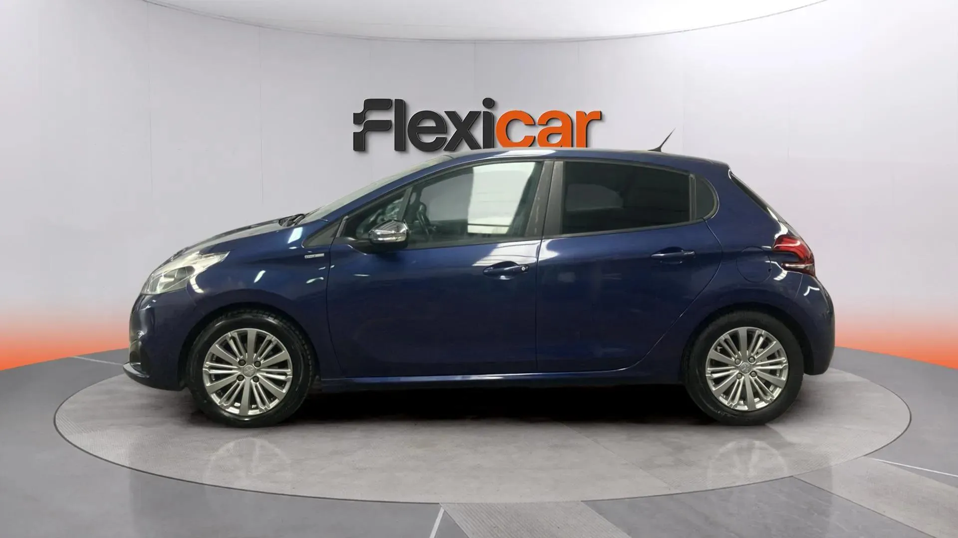 Peugeot 208 Allure 1.2L PureTech - foto 4