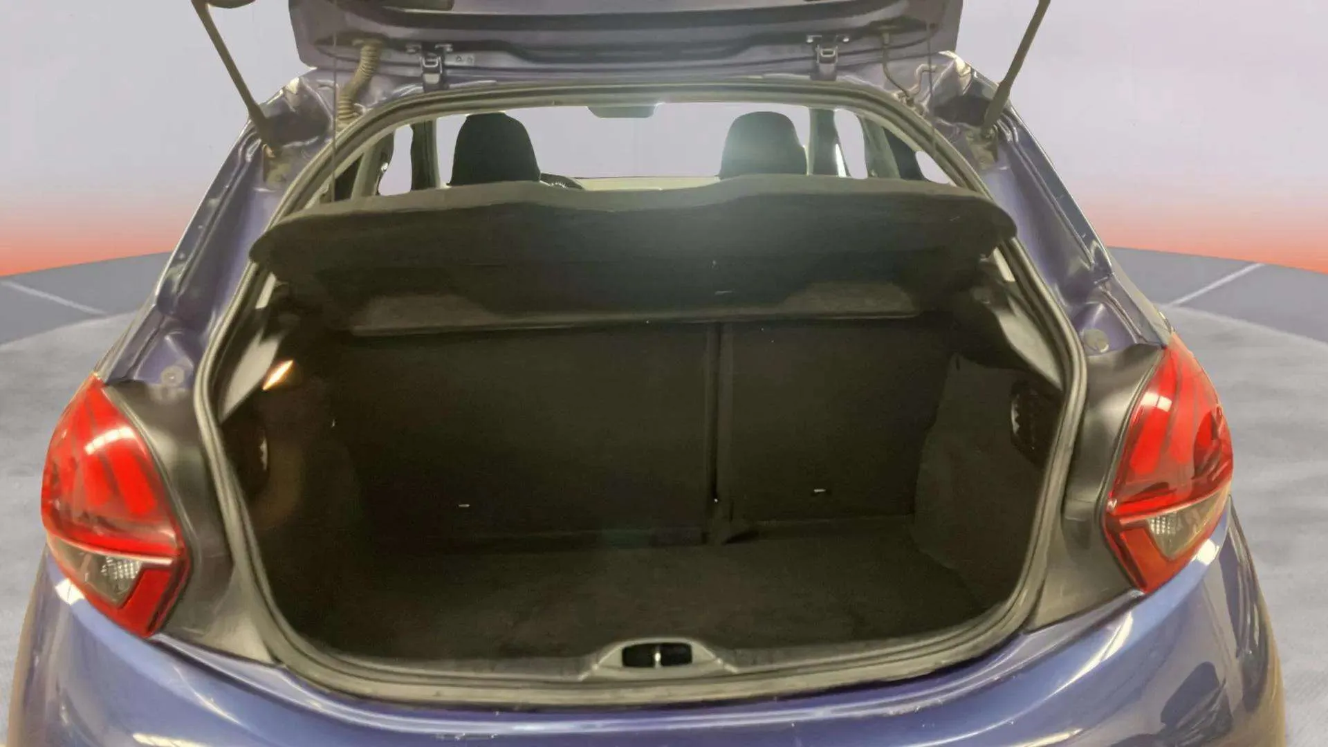Peugeot 208 Allure 1.2L PureTech - foto 16