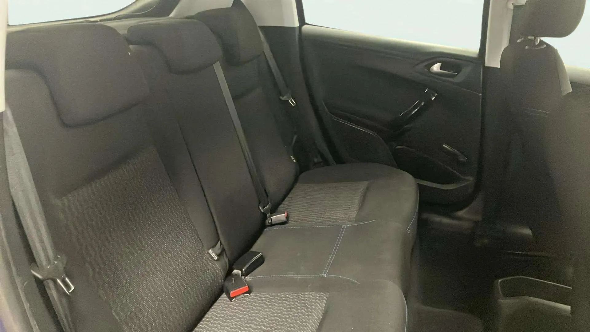 Peugeot 208 Allure 1.2L PureTech - foto 14