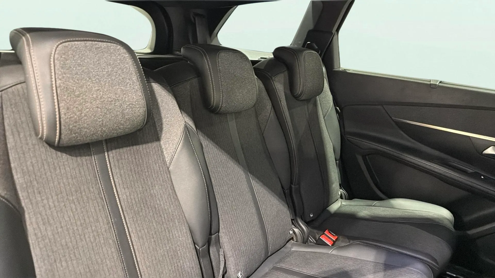 Peugeot 5008 GT Line 1.5L BlueHDi - foto 15