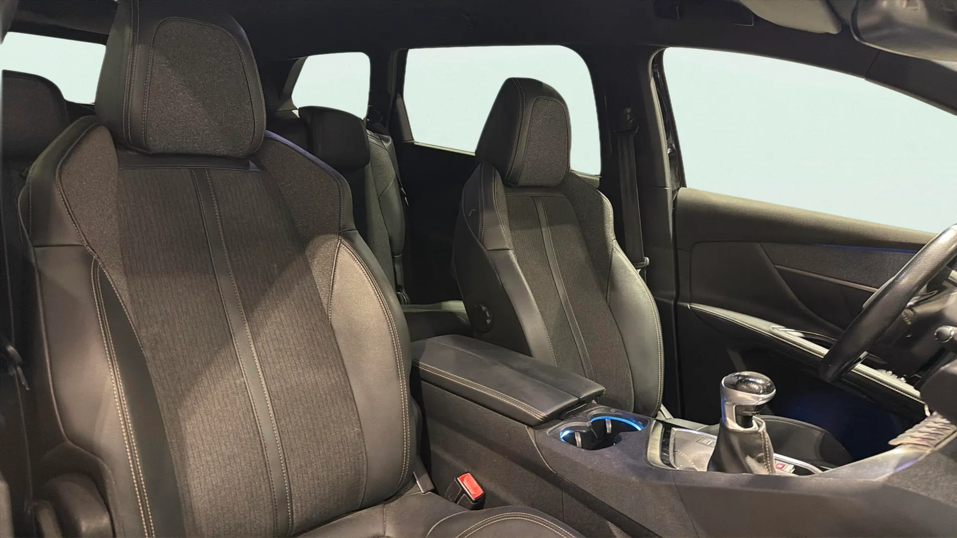 Peugeot 5008 GT Line 1.5L BlueHDi - foto 14