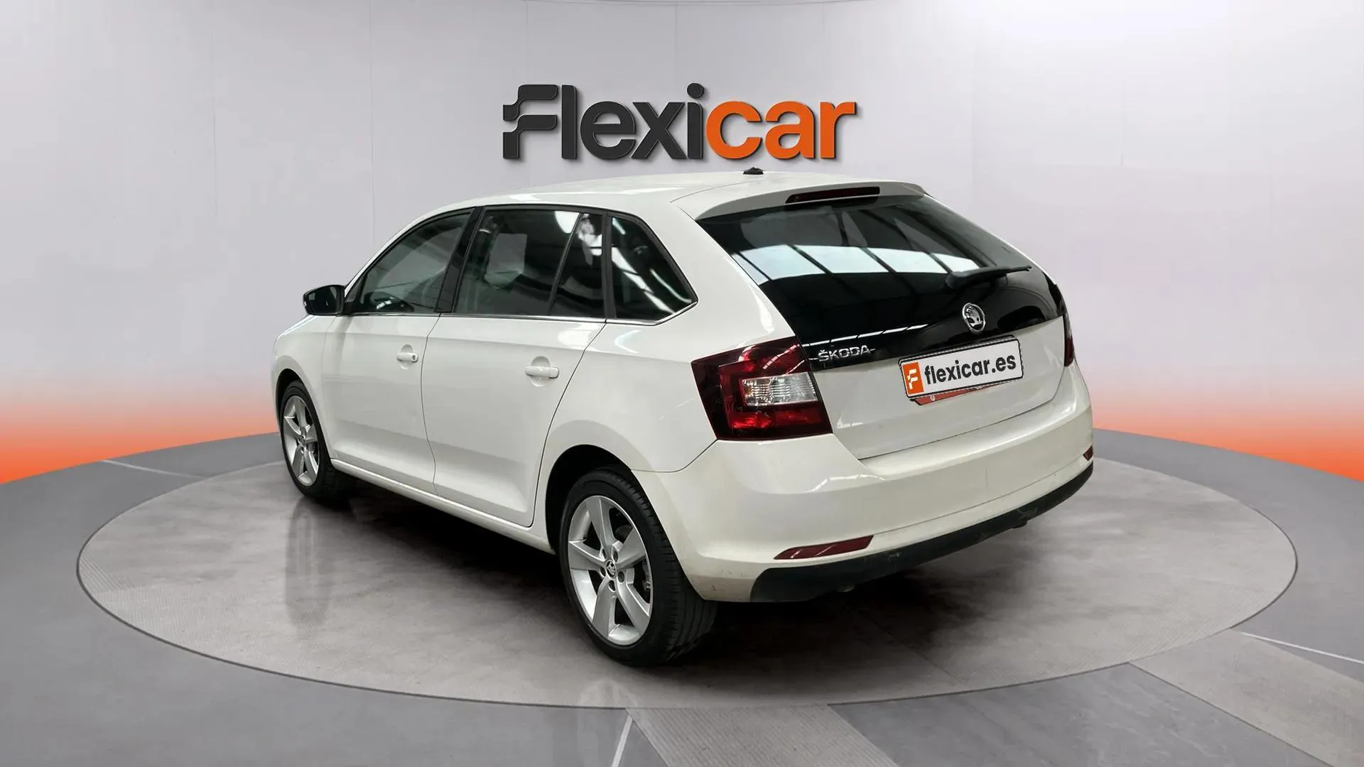 Škoda Rapid 1.0 TSI Ambit Spaceback - foto 5