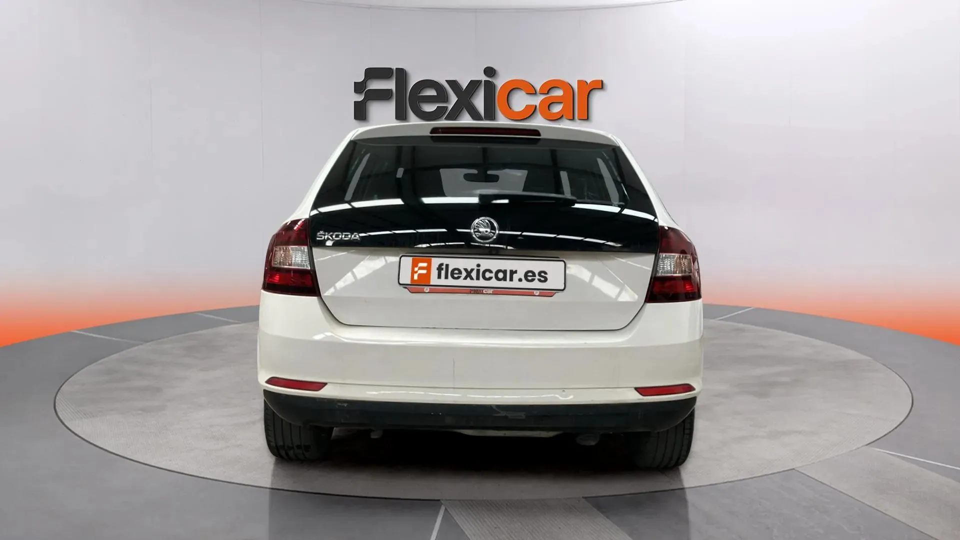 Škoda Rapid 1.0 TSI Ambit Spaceback - foto 6