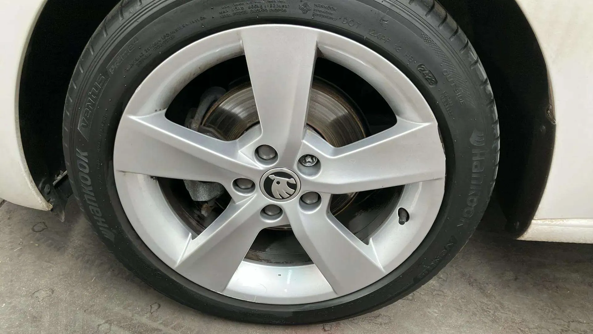 Škoda Rapid 1.0 TSI Ambit Spaceback - foto 23