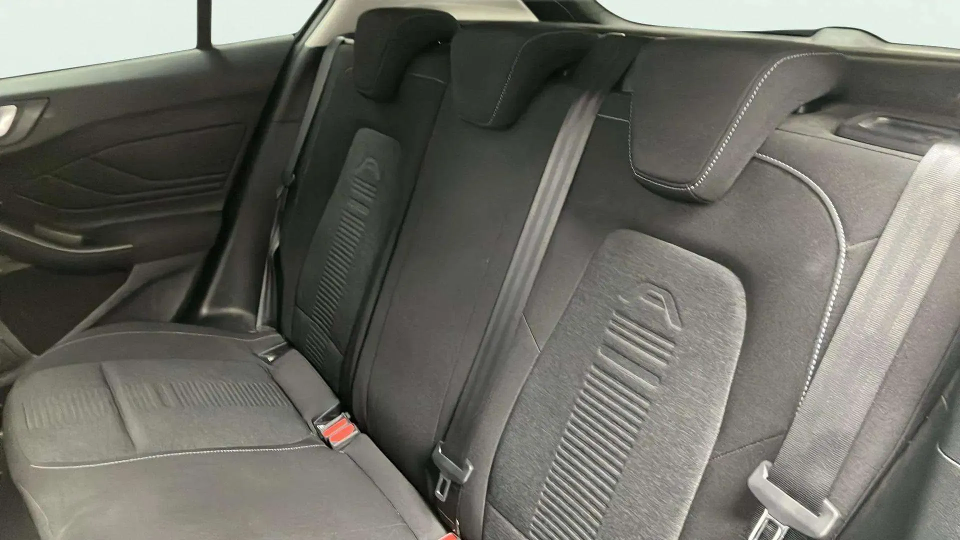 Ford Focus 1.0 EcoBoost MHEV ST-Line X - foto 10