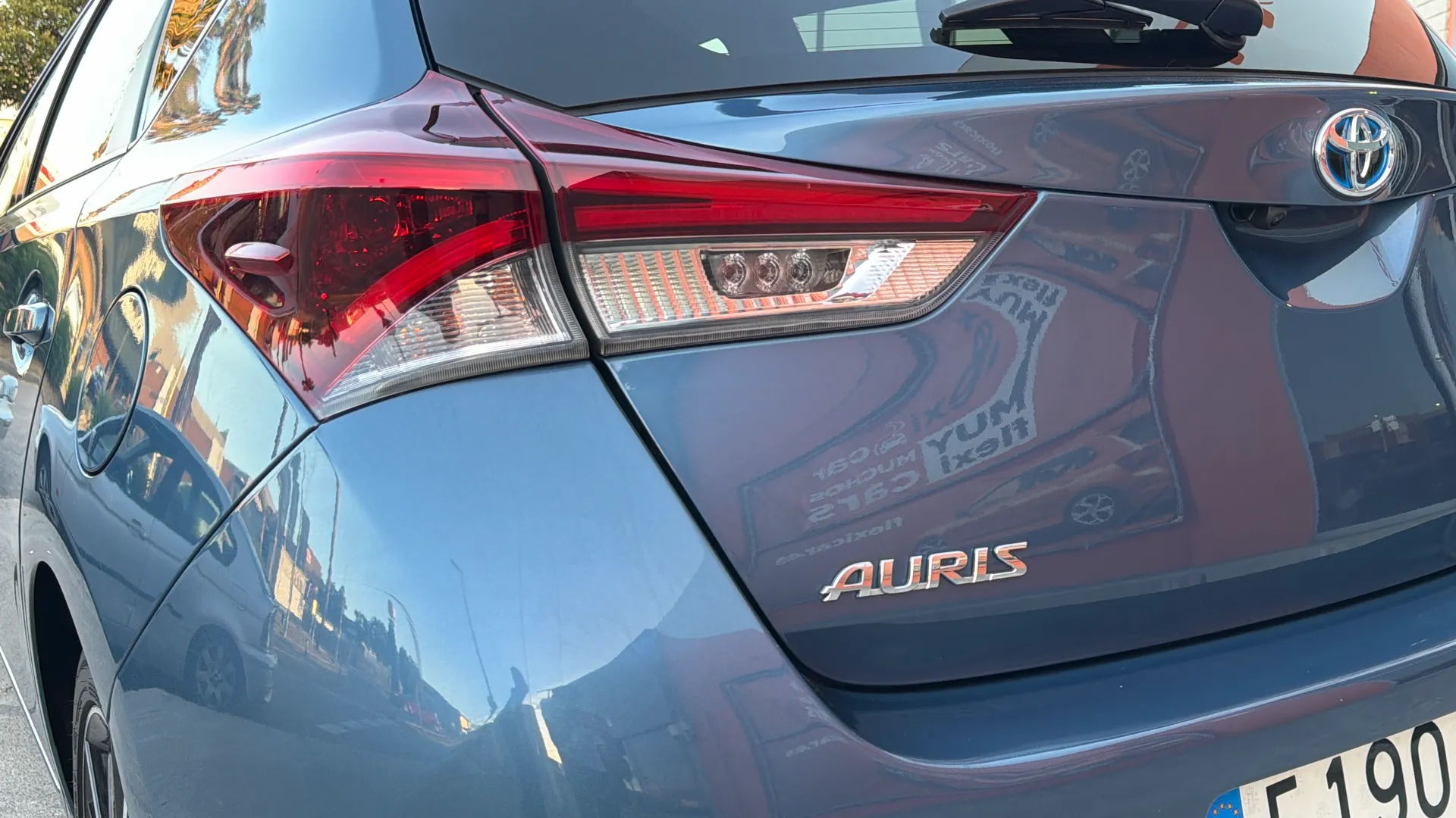 Toyota Auris 1.8 140H Hybrid Active - foto 19