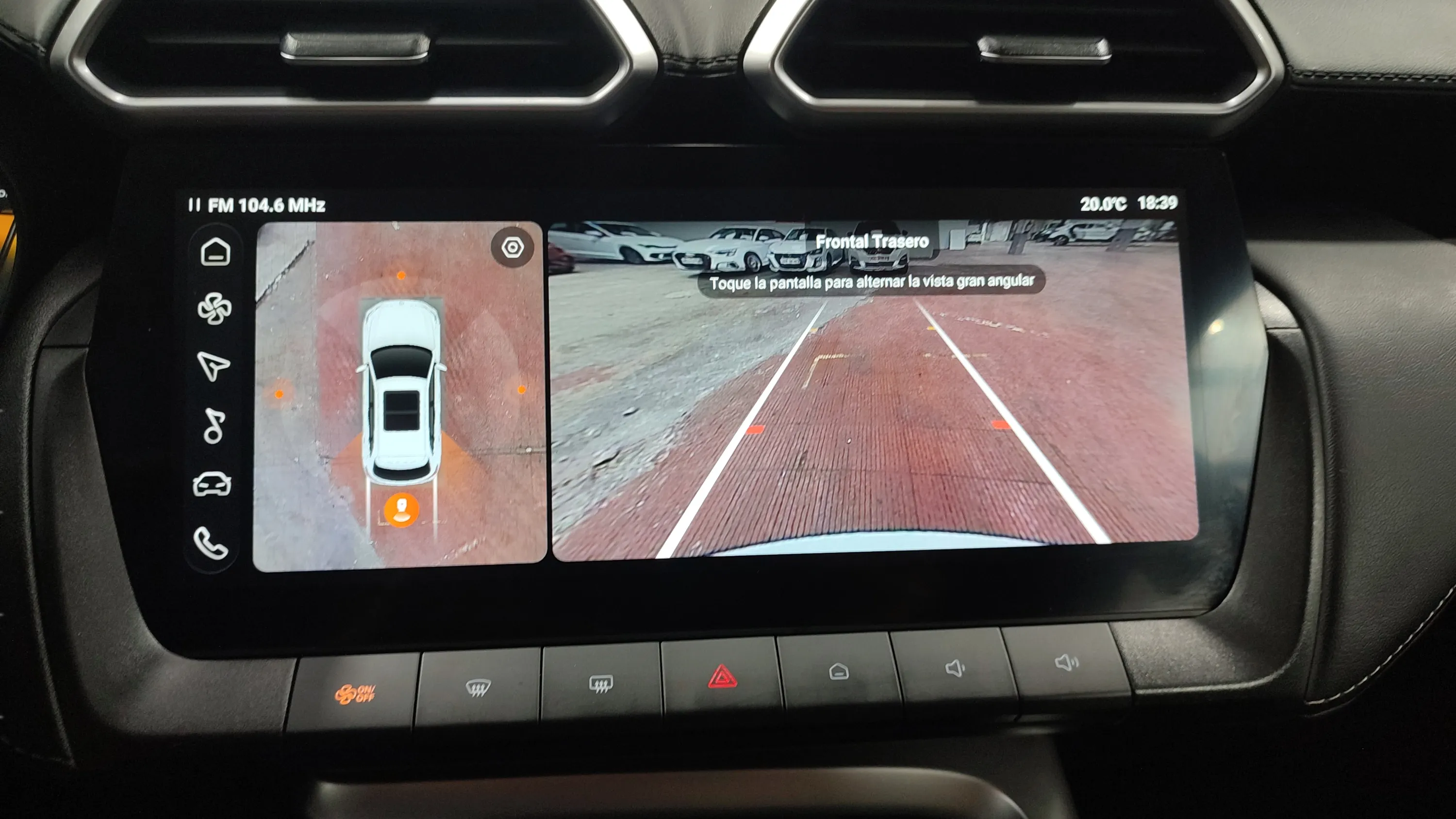 MG ZS Hybrid+ Luxury - foto 12