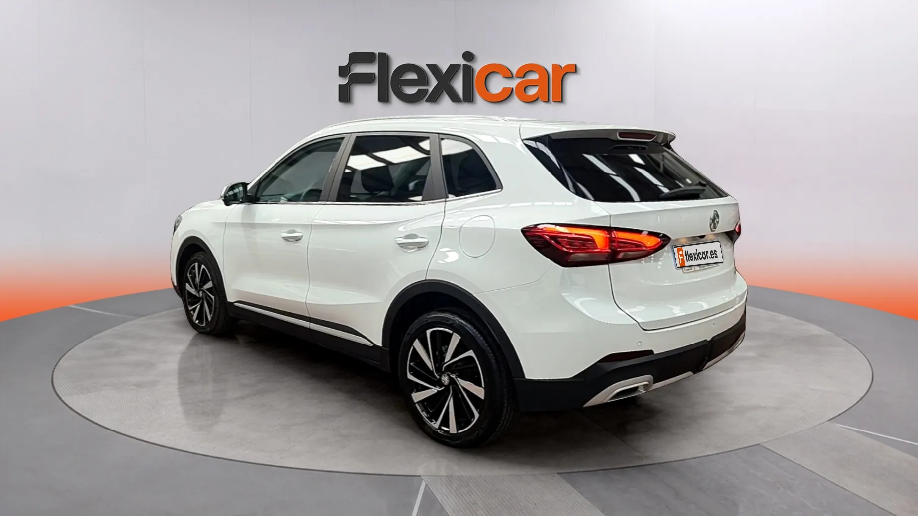MG ZS Hybrid+ Luxury - foto 6