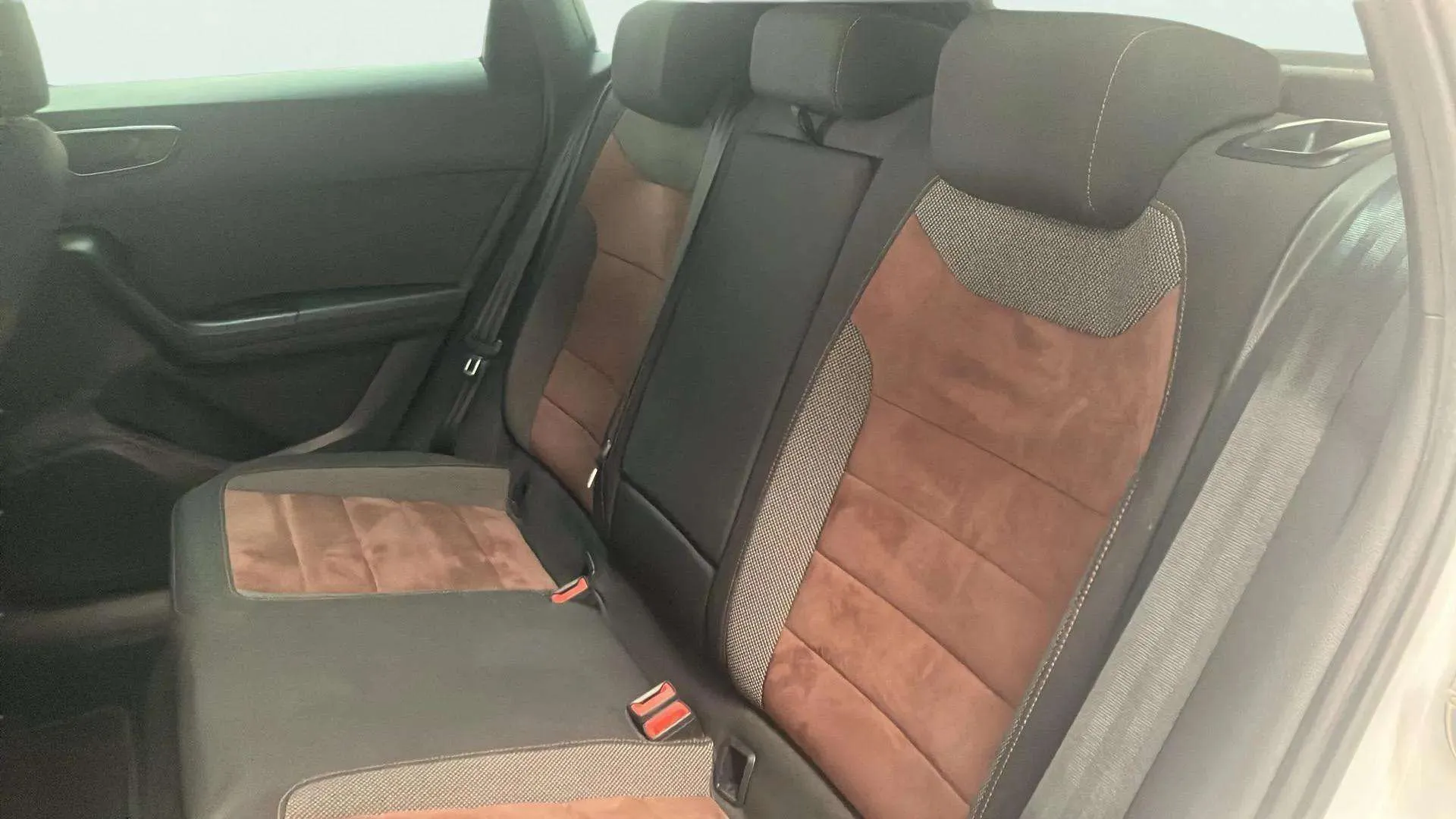 SEAT Ateca 1.6 TDI St&Sp Xcellence Eco - foto 11