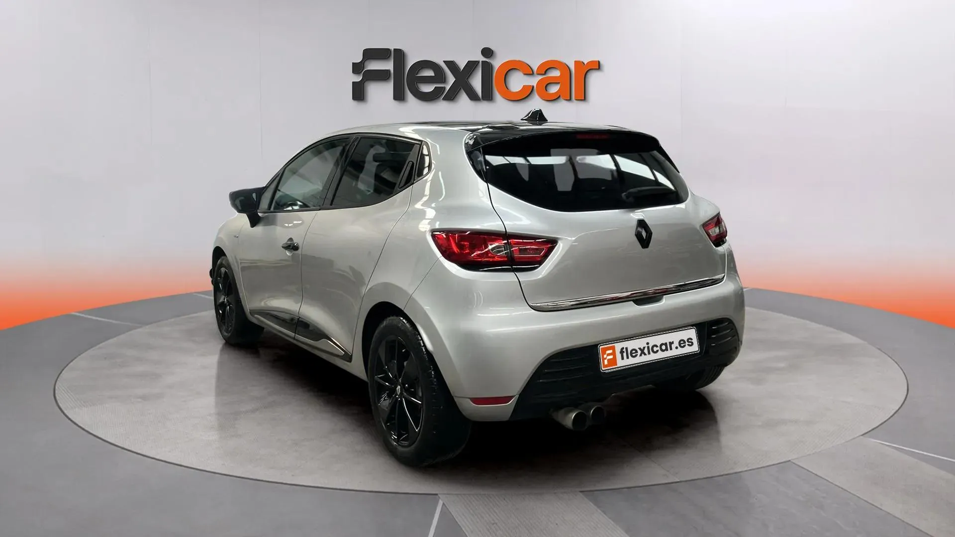 Renault Clio Limited TCe -18 - foto 5