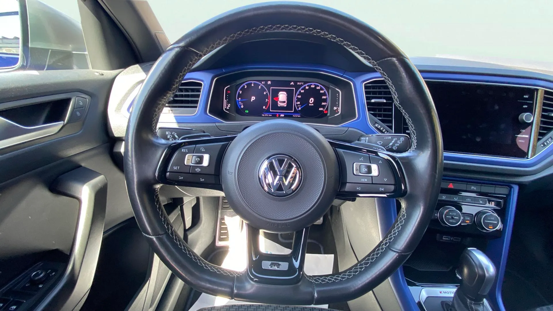 Volkswagen T-Roc R 2.0 TSI 4Motion DSG - foto 11