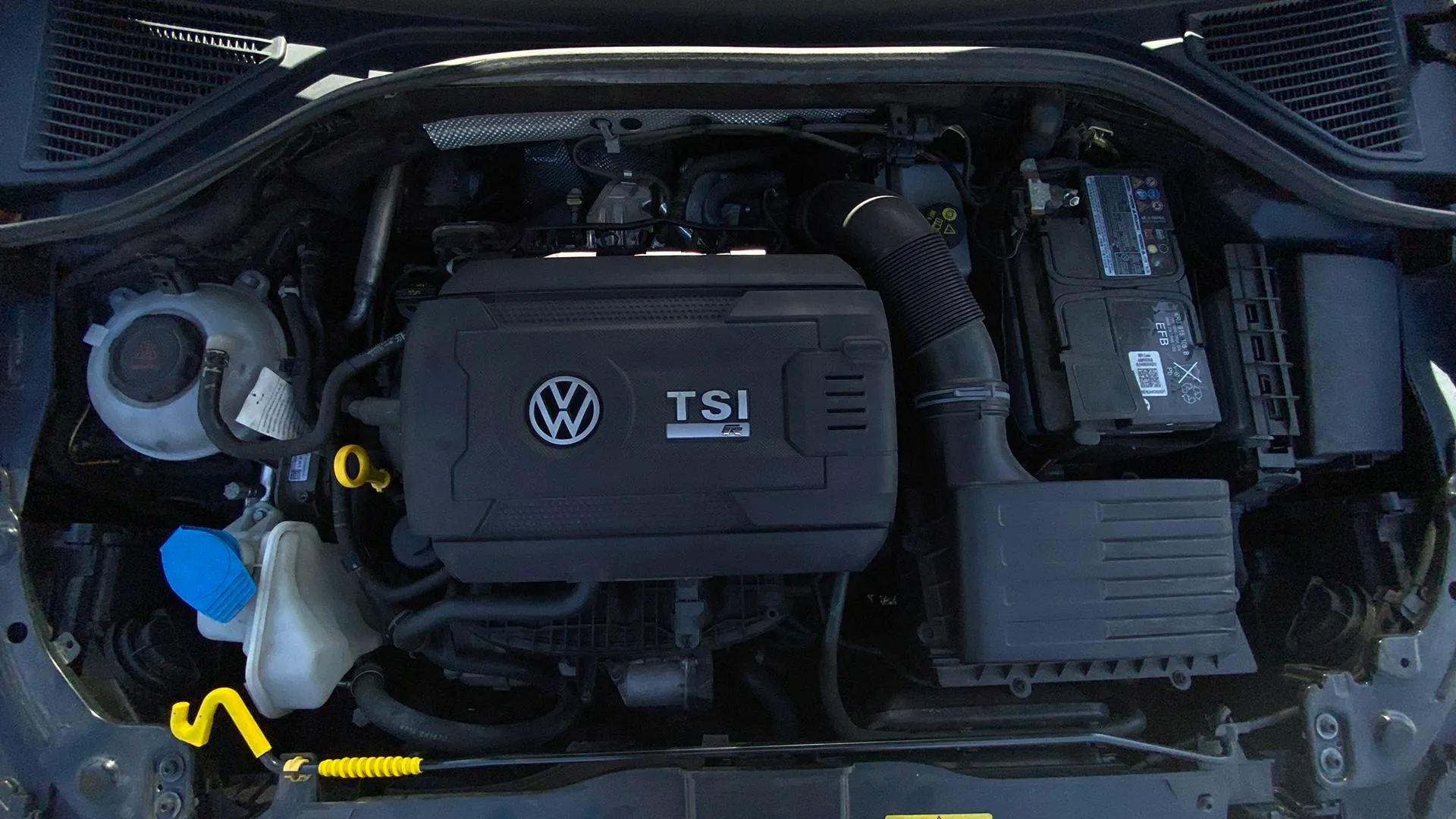 Volkswagen T-Roc R 2.0 TSI 4Motion DSG - foto 19
