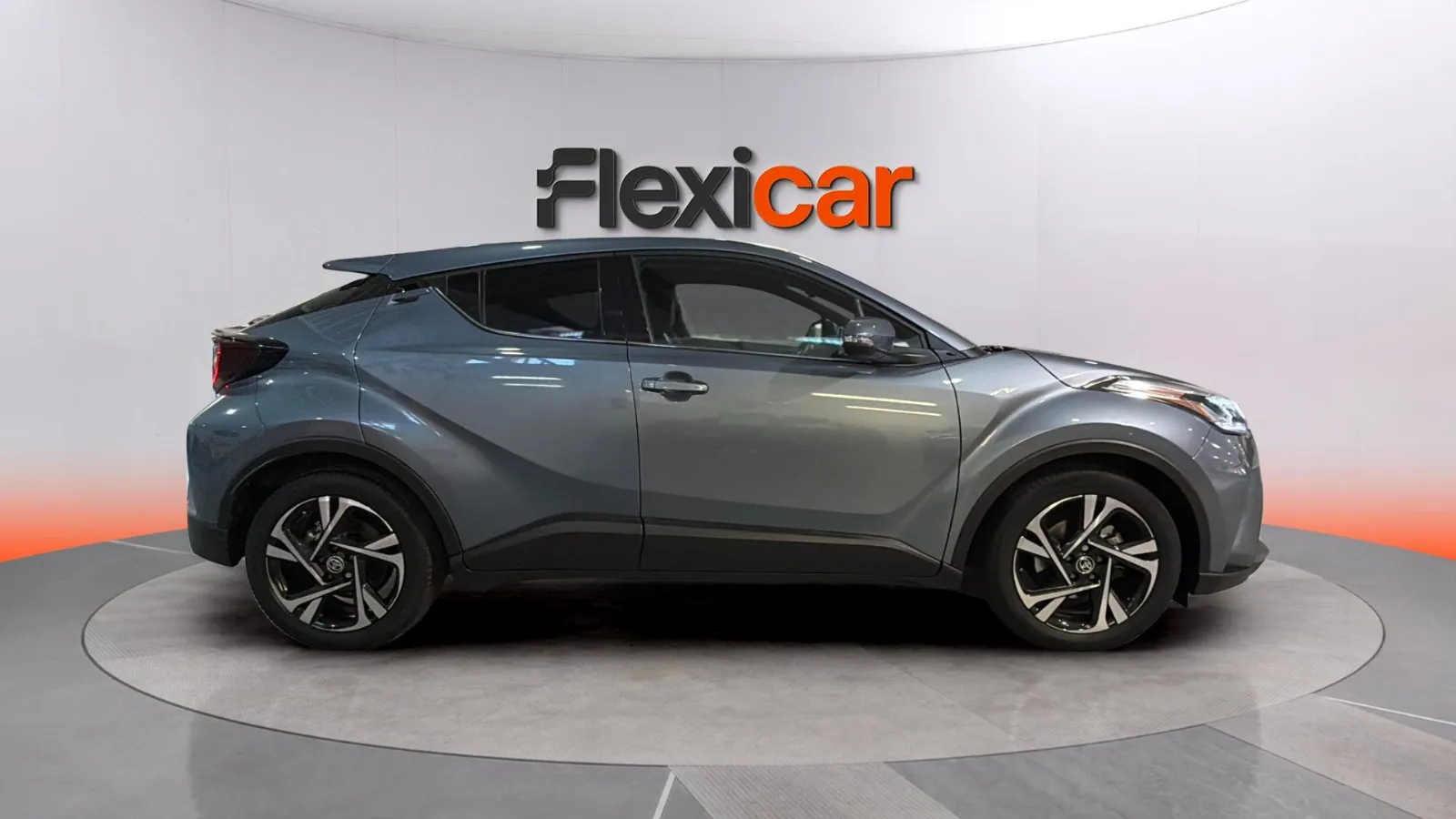 Toyota C-HR 2.0 180H Advance - foto 2