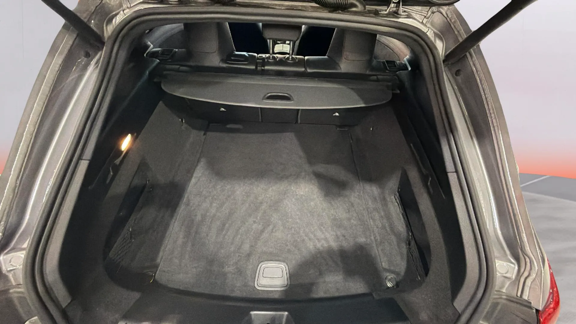 Mercedes-Benz CLA 200 Shooting Brake - foto 13