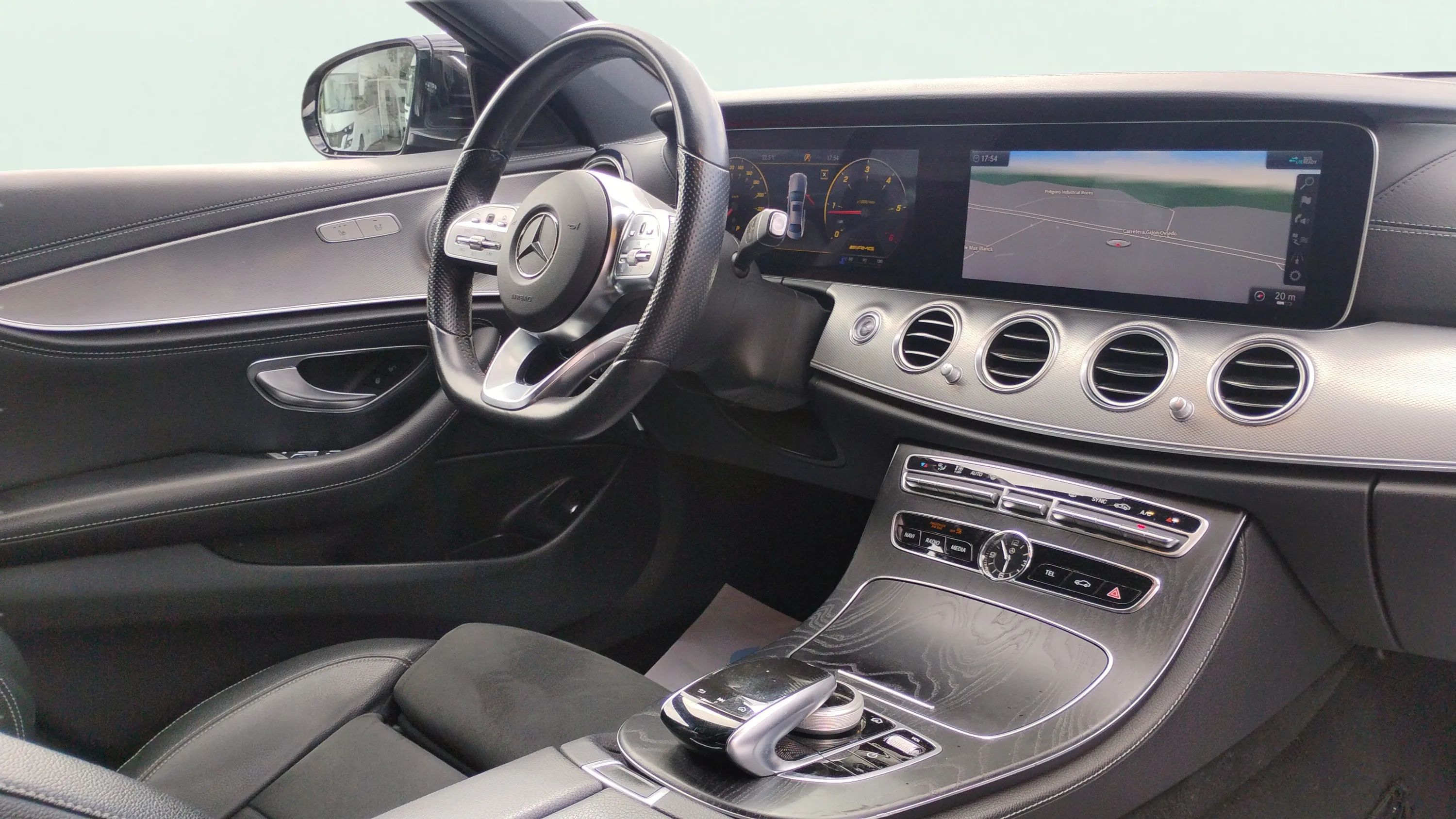 Mercedes-Benz Clase E E 220 d 4MATIC - foto 9