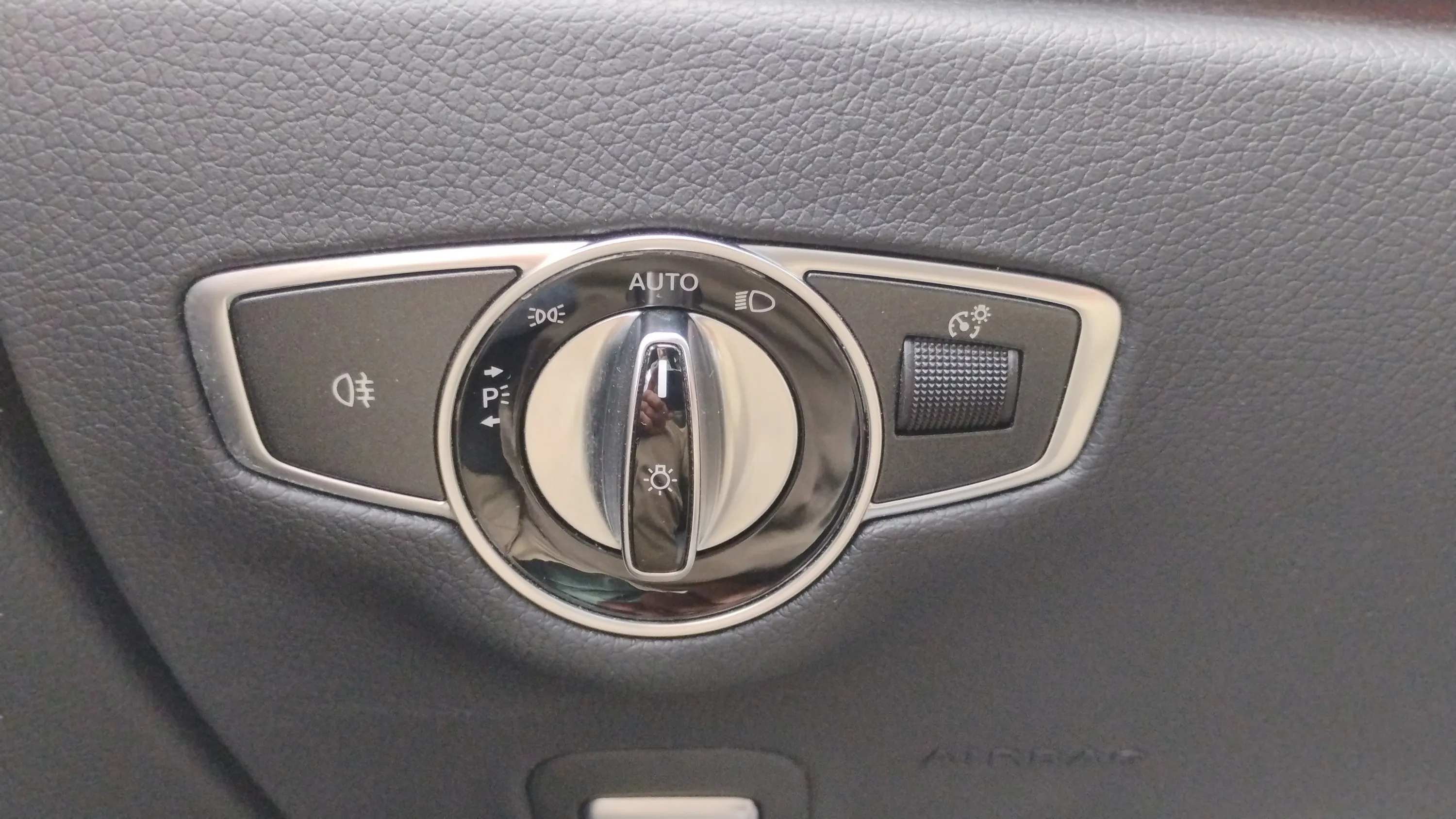 Mercedes-Benz Clase E E 220 d 4MATIC - foto 19