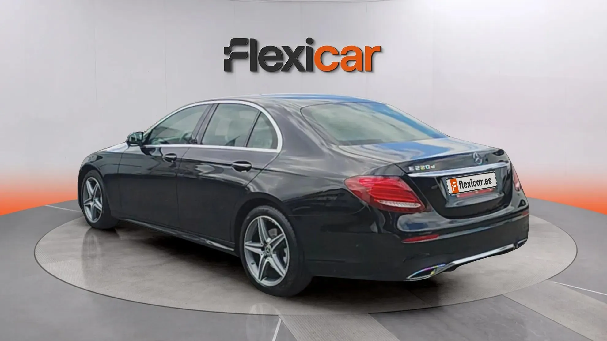Mercedes-Benz Clase E E 220 d 4MATIC - foto 3