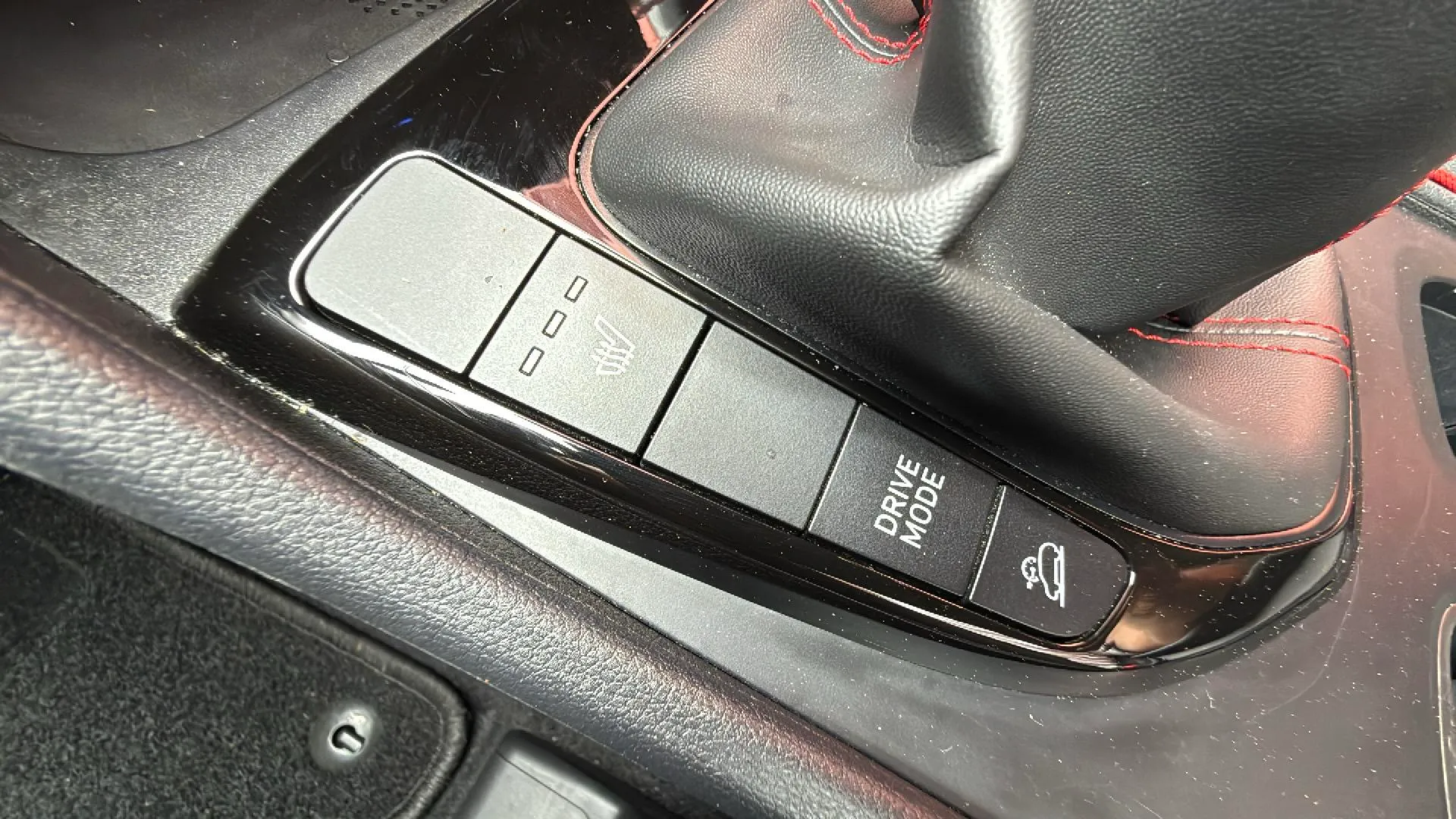 Hyundai Tucson 1.6 T-GDi N Line 30 Anivers - foto 13