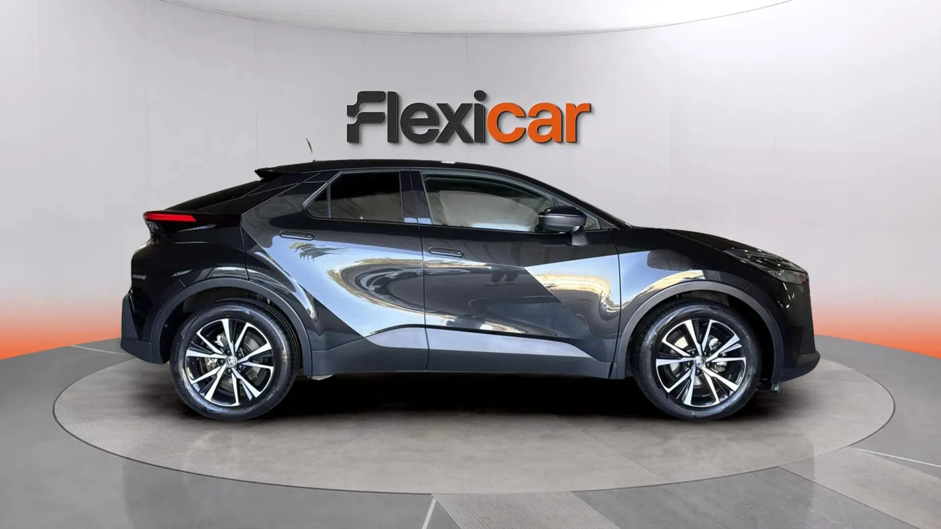 Toyota C-HR 1.8 140H Advance - foto 3