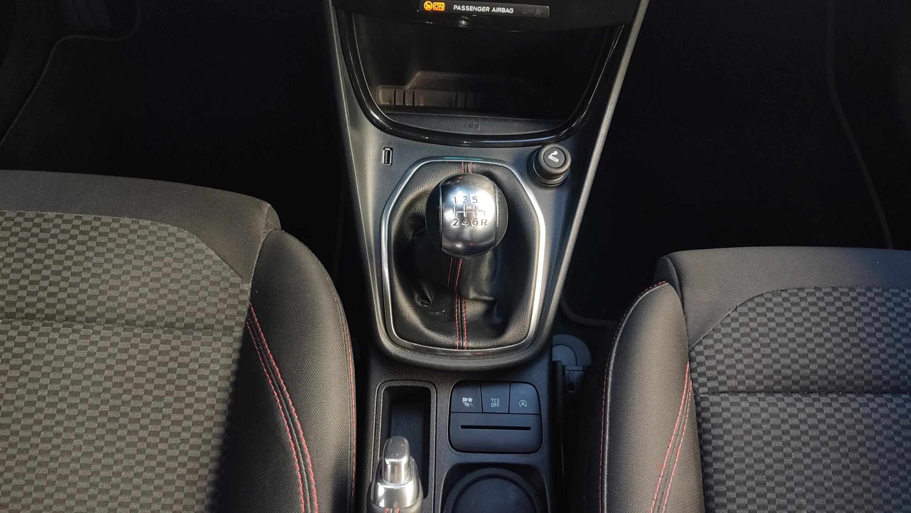 Ford Puma 1.0 EcoBoost ST-Line MHEV - foto 16