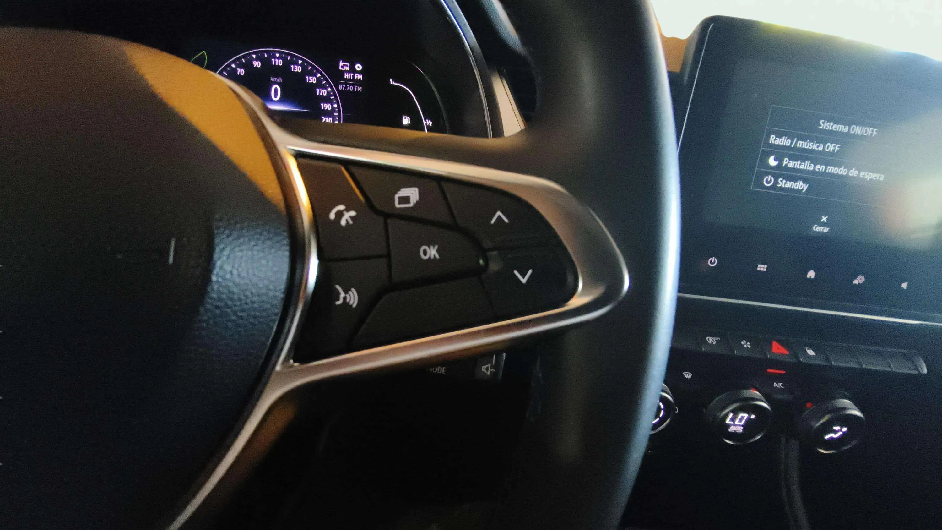 Renault Captur techno TCe - foto 21