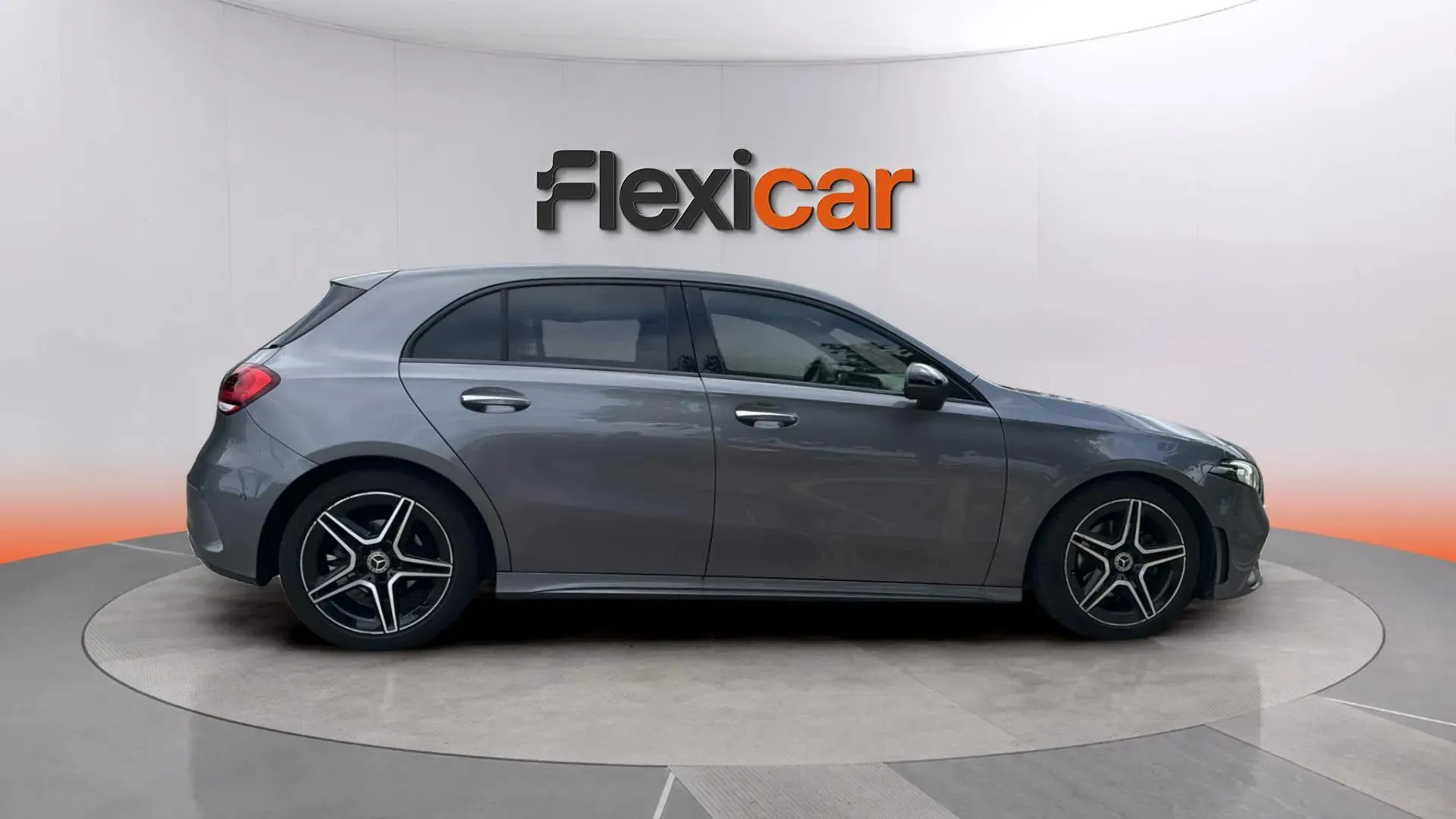 Mercedes-Benz Clase A A 180 d - foto 8