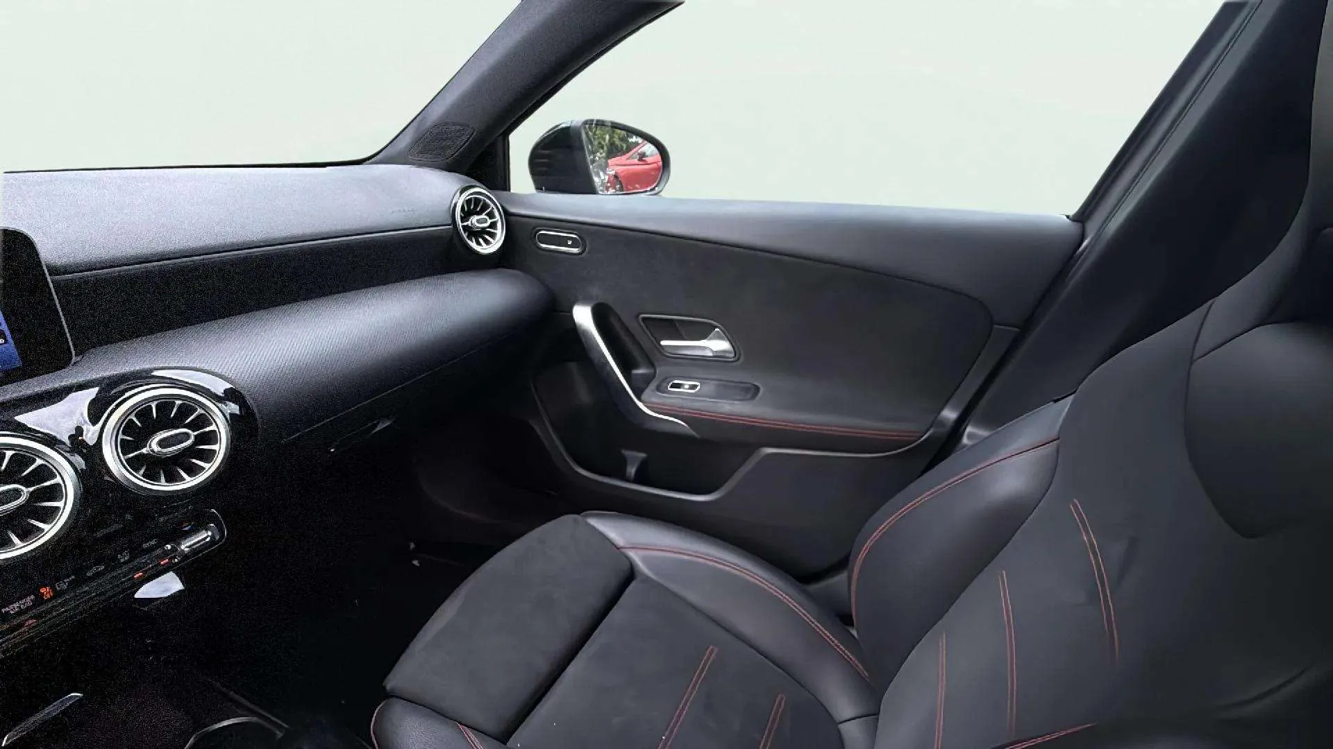 Mercedes-Benz Clase A A 180 d - foto 16