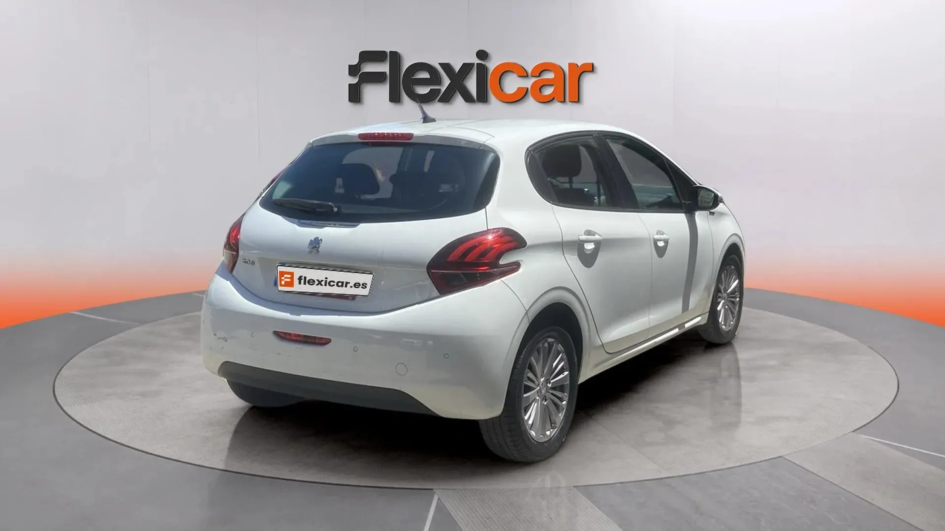 Peugeot 208 Signature 1.2L PureTech - foto 7