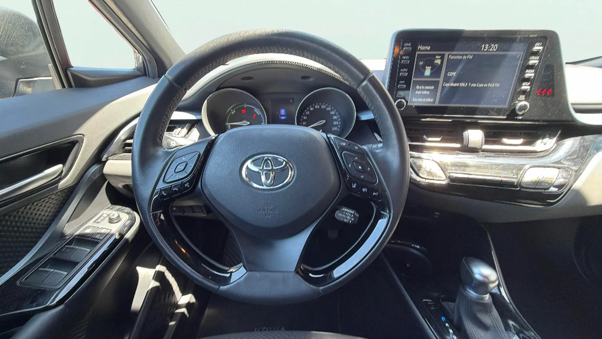 Toyota C-HR 1.8 125H Active - foto 14