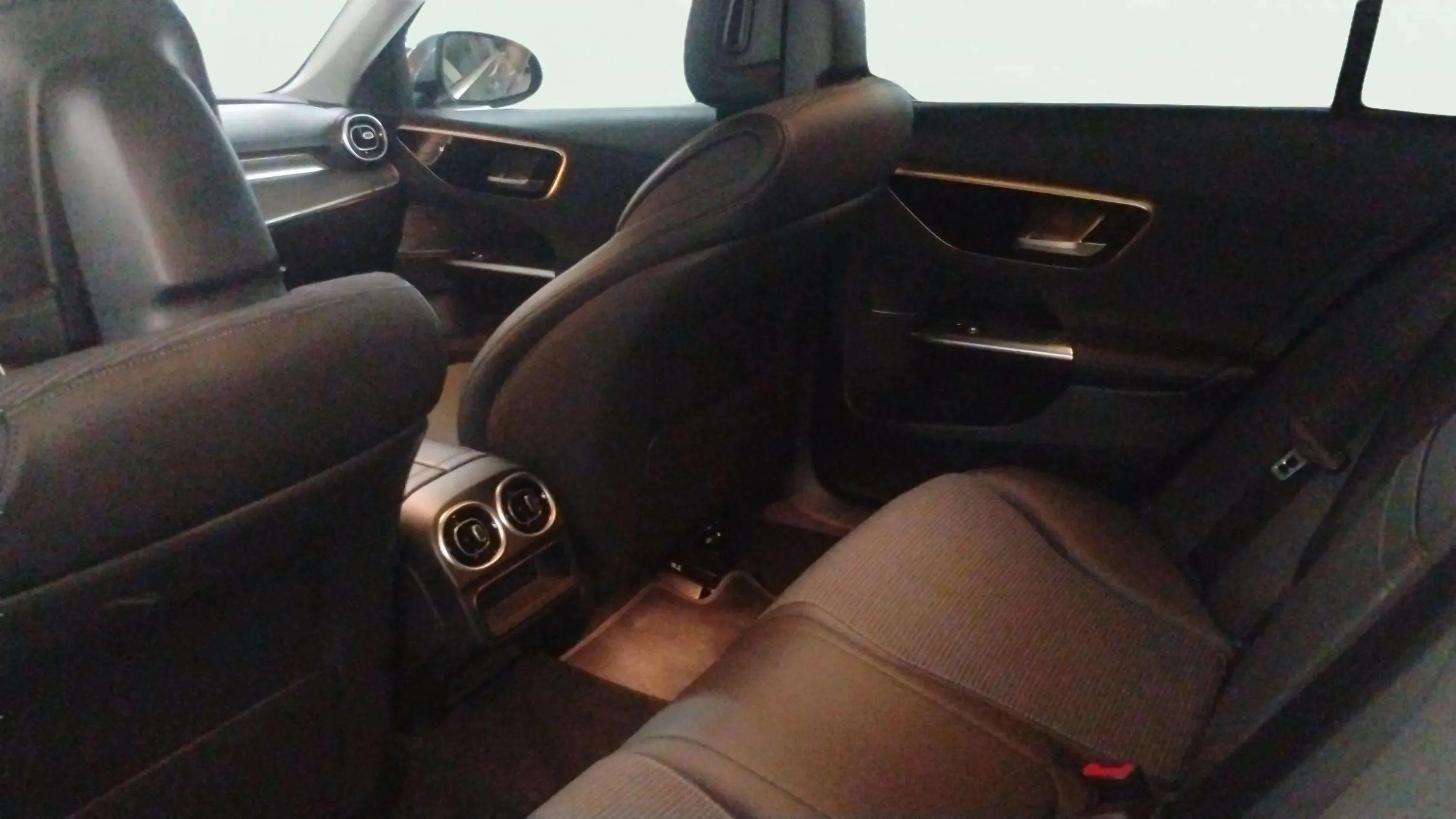 Mercedes-Benz Clase C C 200 d - foto 9