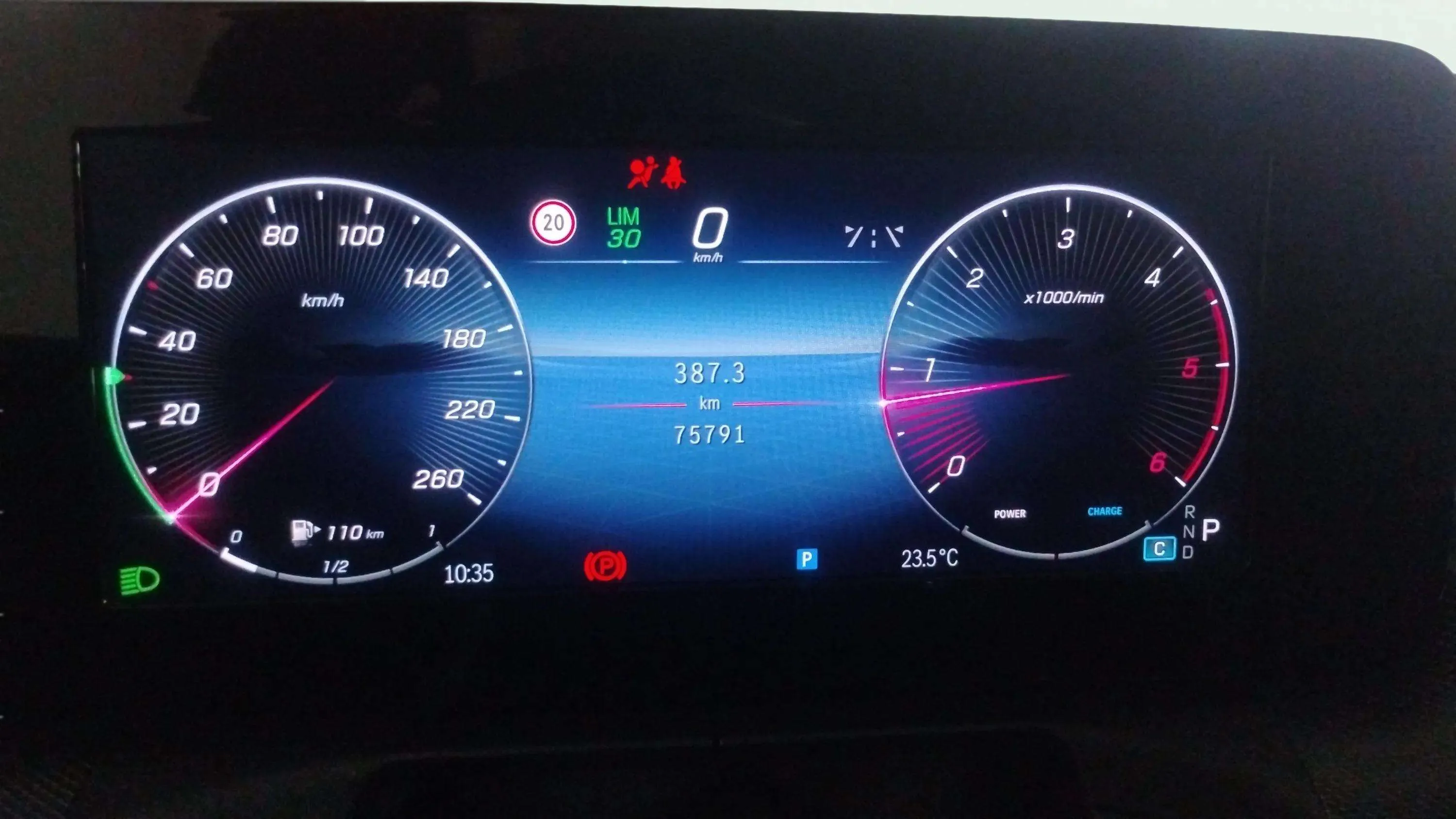 Mercedes-Benz Clase C C 200 d - foto 17