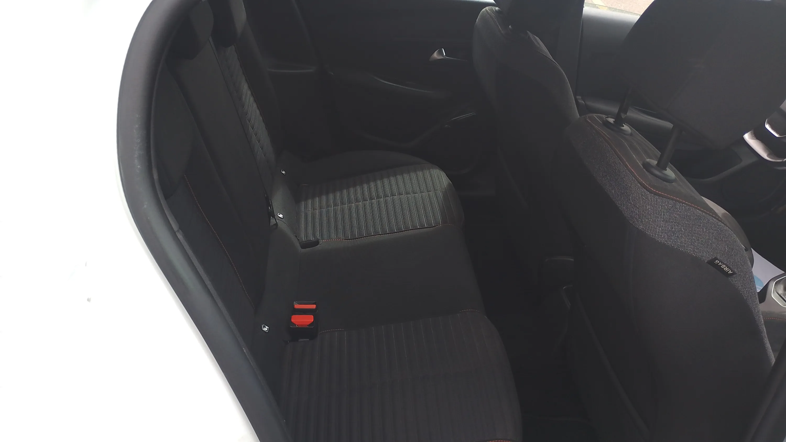 Peugeot 208 BlueHDi Active Pack - foto 15