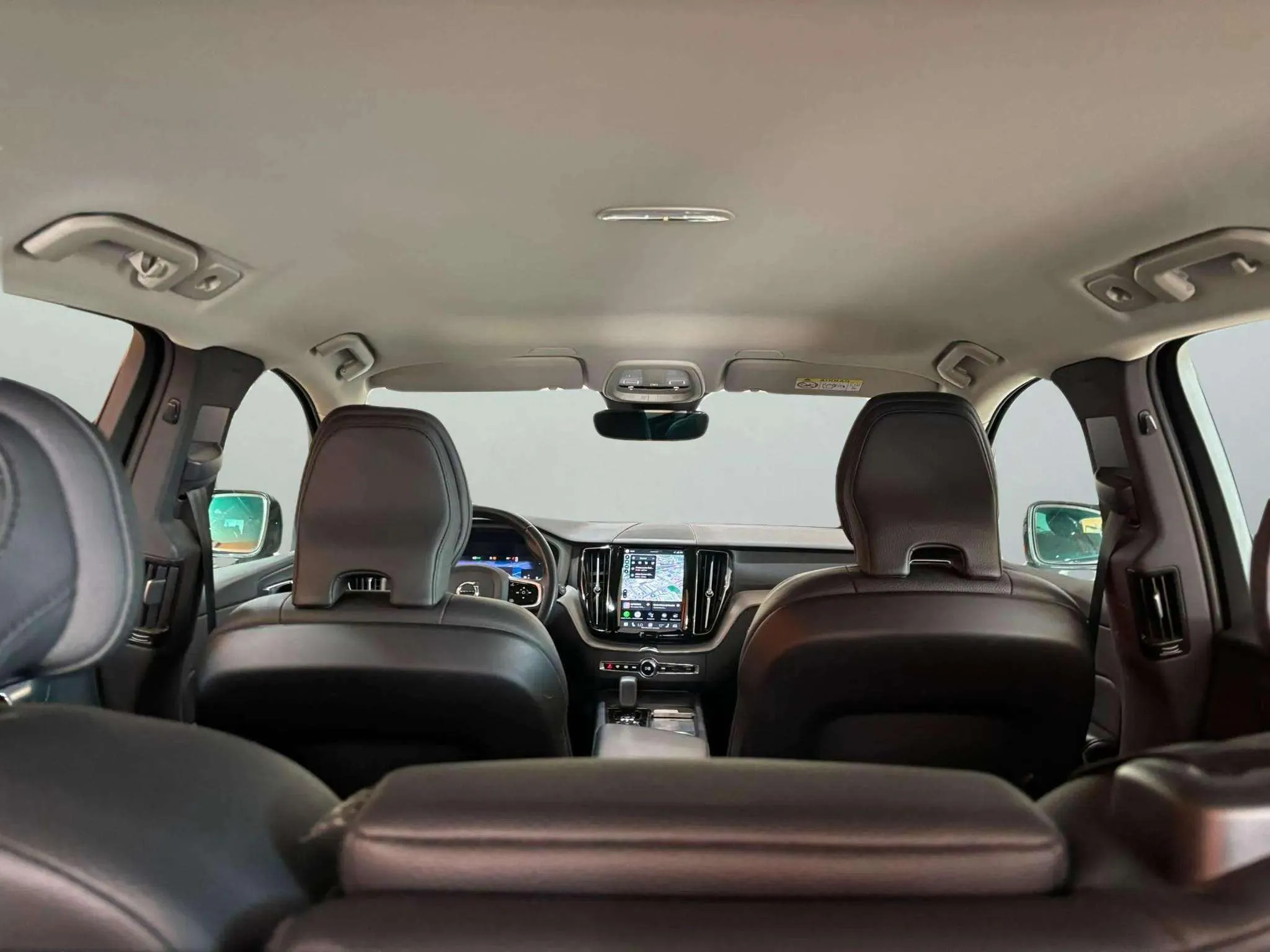 Volvo XC60 2.0 B4 D AWD Core - foto 19
