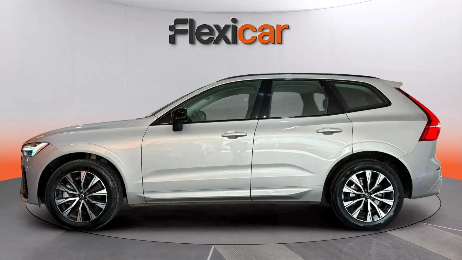 Volvo XC60 2.0 B4 D AWD Core - foto 6