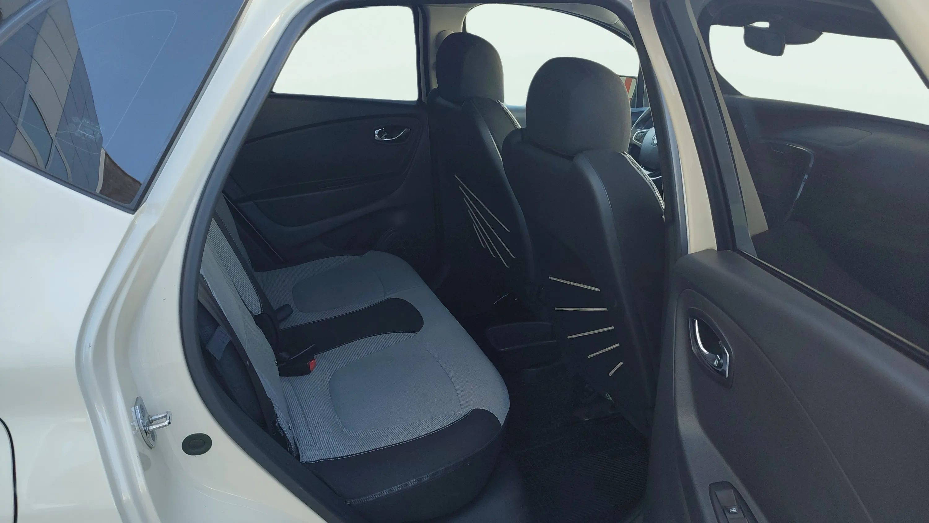 Renault Captur Zen Energy TCe - foto 10