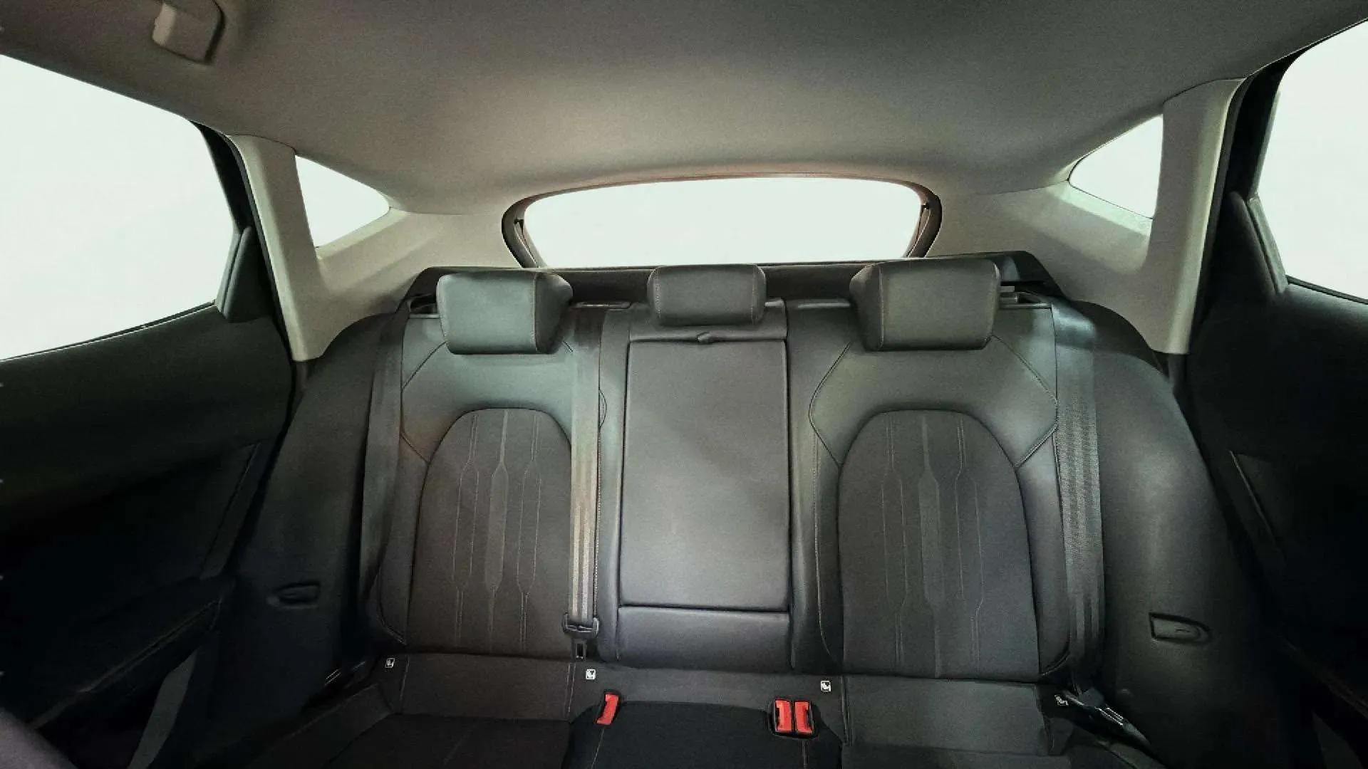 Cupra Formentor 1.5 TSI DSG - foto 18