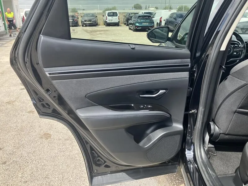 Hyundai Tucson 1.6 T-GDi HEV Tecno 2C - foto 18