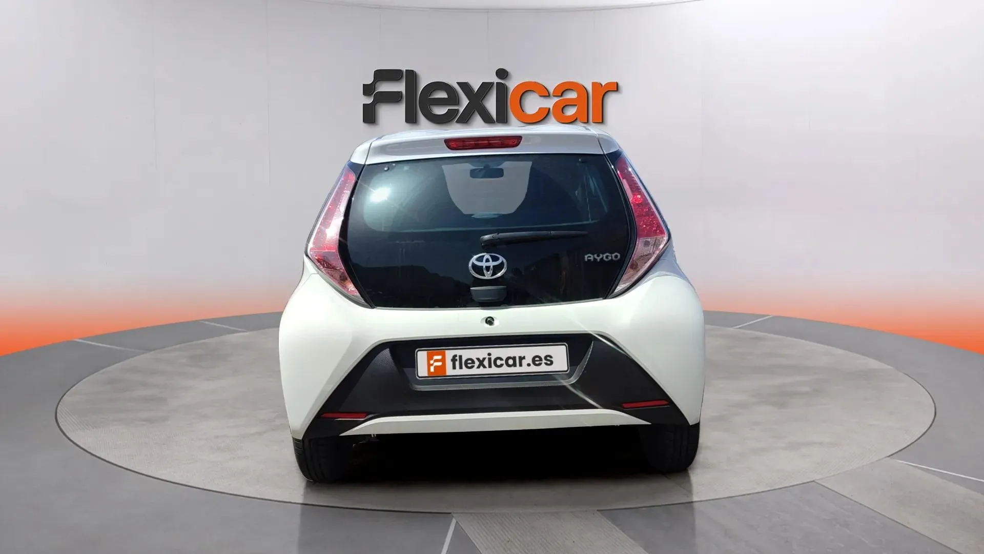 Toyota Aygo 1.0 70 x-cite - foto 5